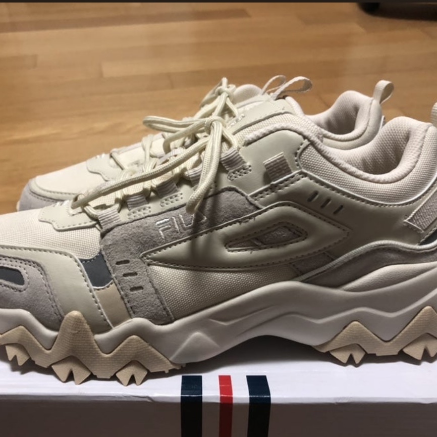 [6% 적립] Fila Oakmont TR v2 Beige 착용 스타일