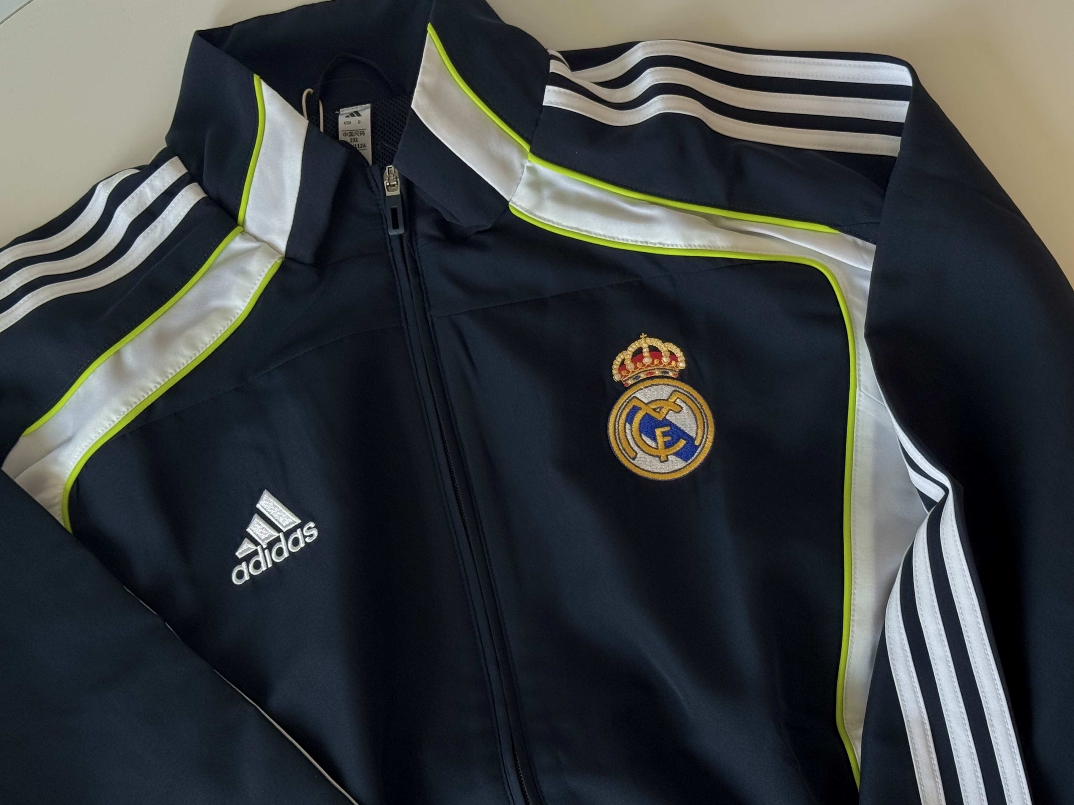 Adidas Real Madrid UBP Track Top Night Navy - KR Sizing 착용 스타일 - 2