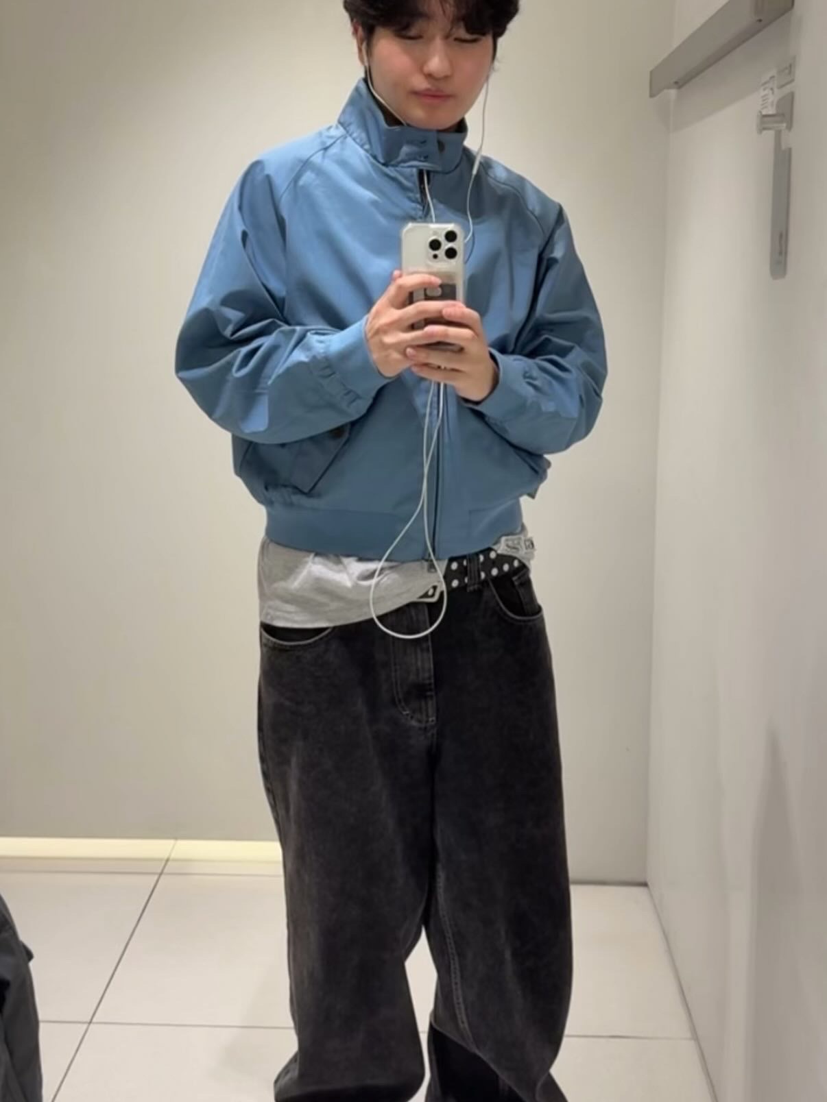 Polar Skate Co. Big Boy Pants Pitch Black 착용 스타일 - 2