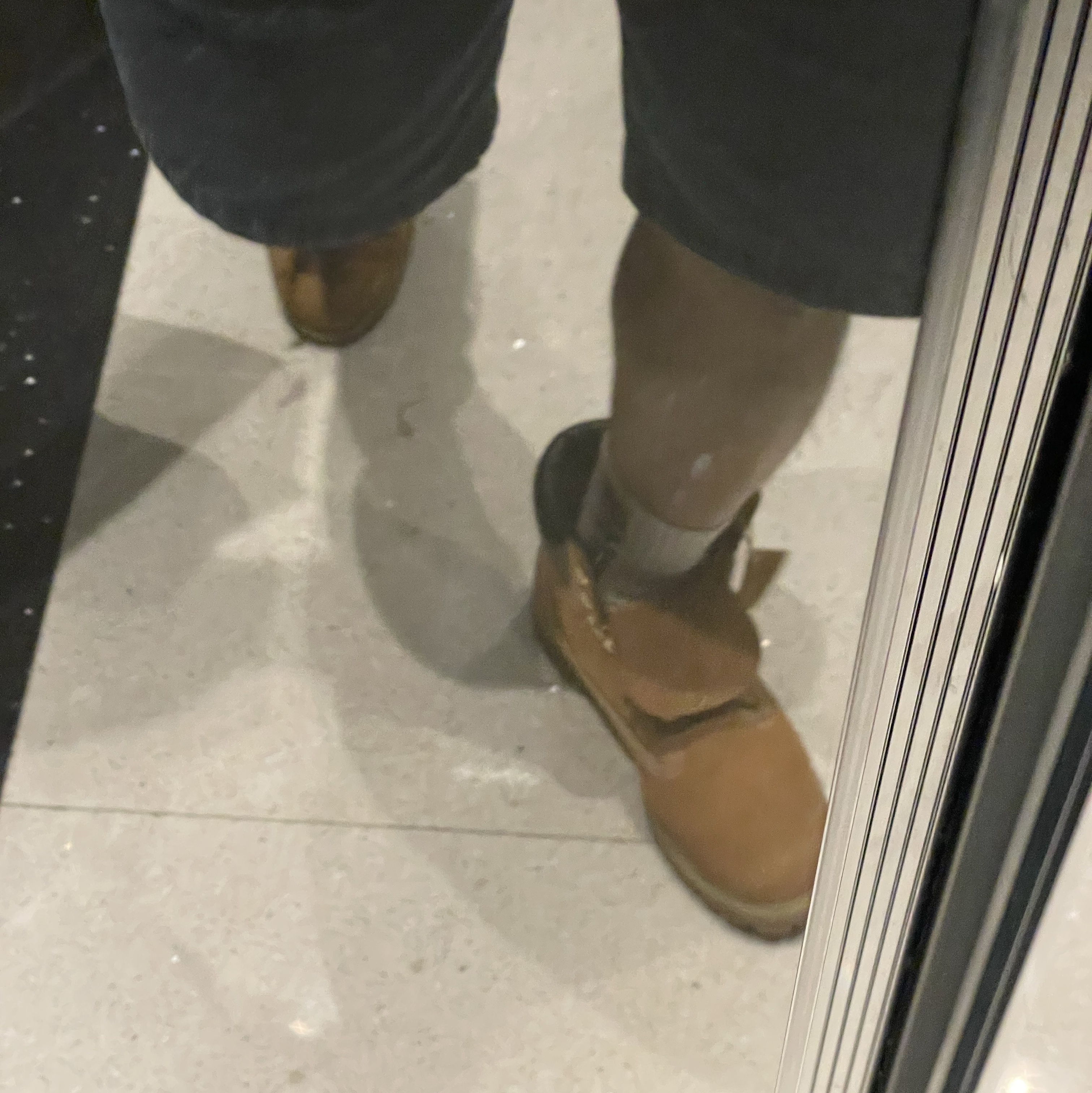 Timberland Premium 6 inch Waterproof Boot Wheat Nubuck - Medium 착용 스타일