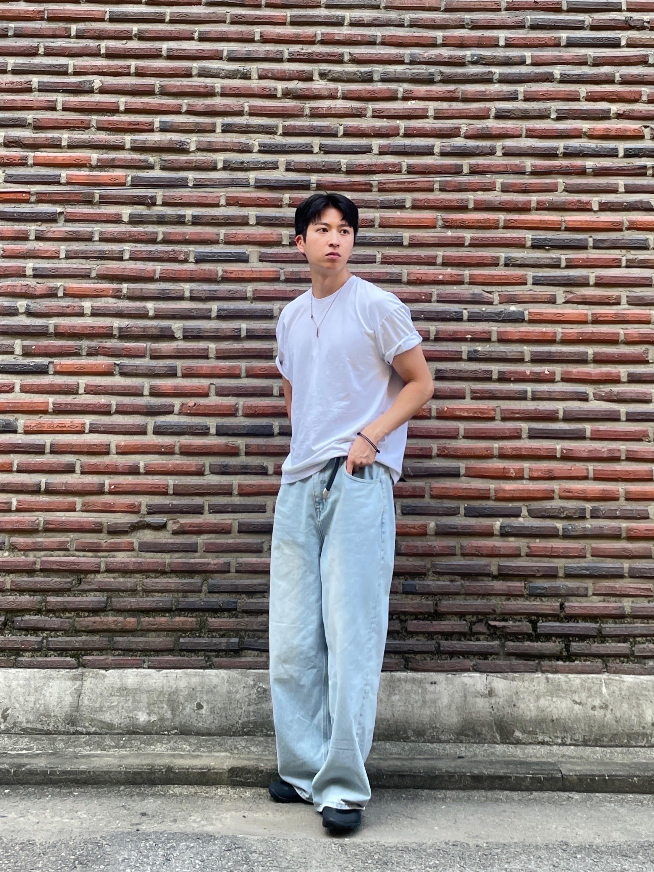 noun Wide Denim Pants Light Blue 착용 스타일 - 2