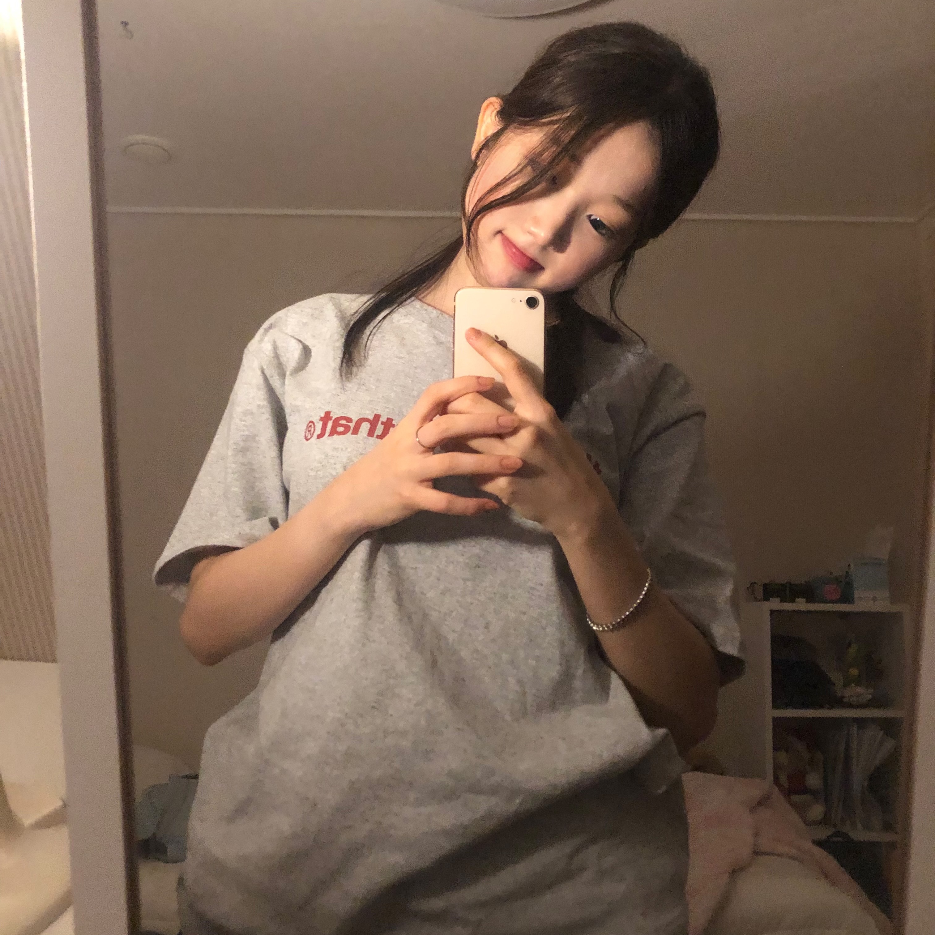 Thisisneverthat T-Logo T-Shirt Heather Grey 착용 스타일 - 2