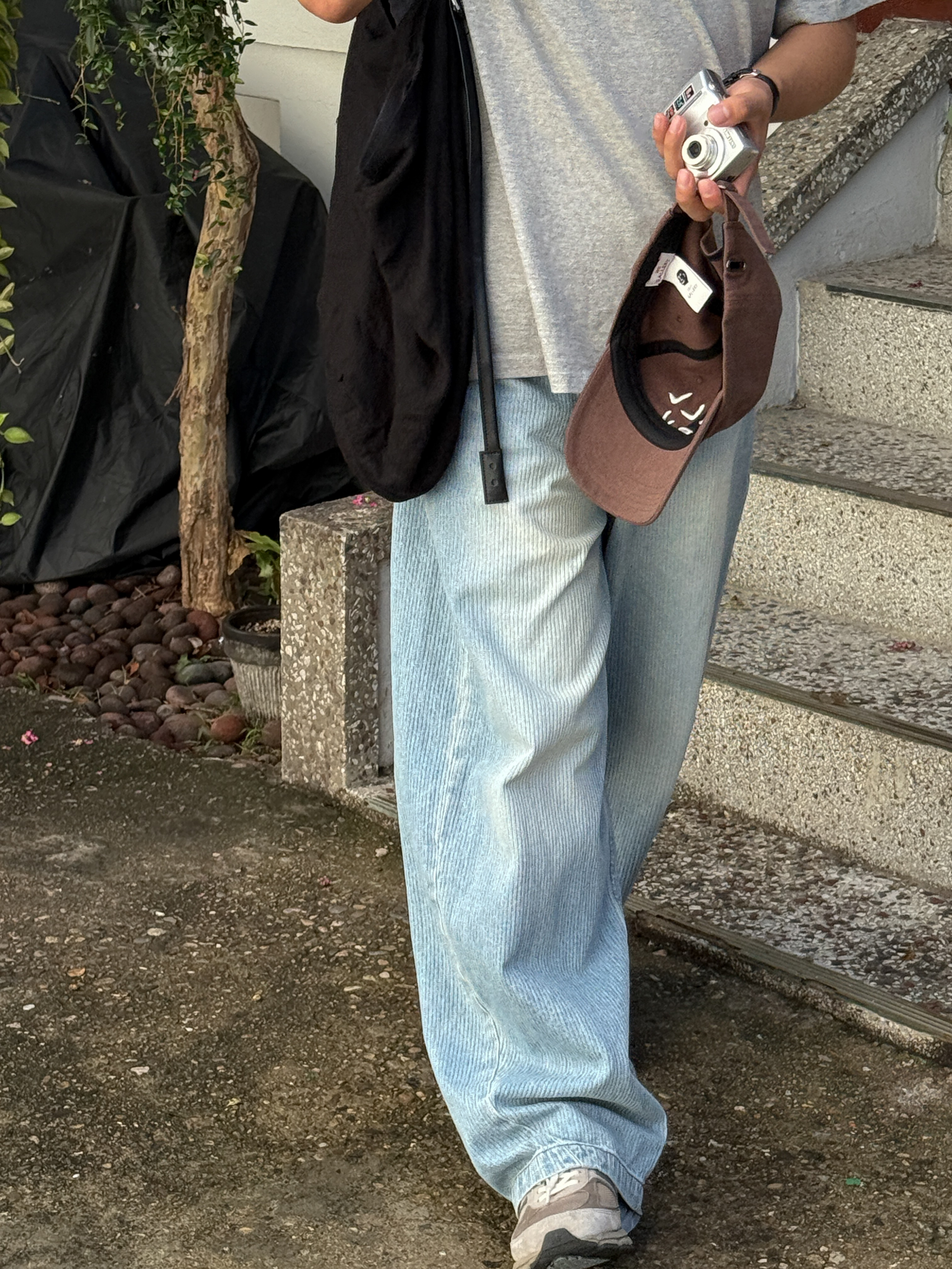 noun Corduroy Denim Pants Light Blue 착용 스타일 - 6