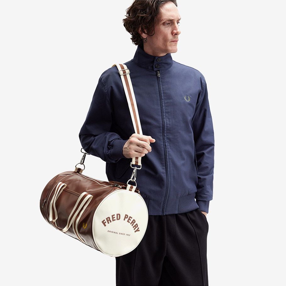 프레드페리 클래식 배럴 백 탄 에크루(Fred Perry Classic Barrel Bag Tan Ecru) - 2