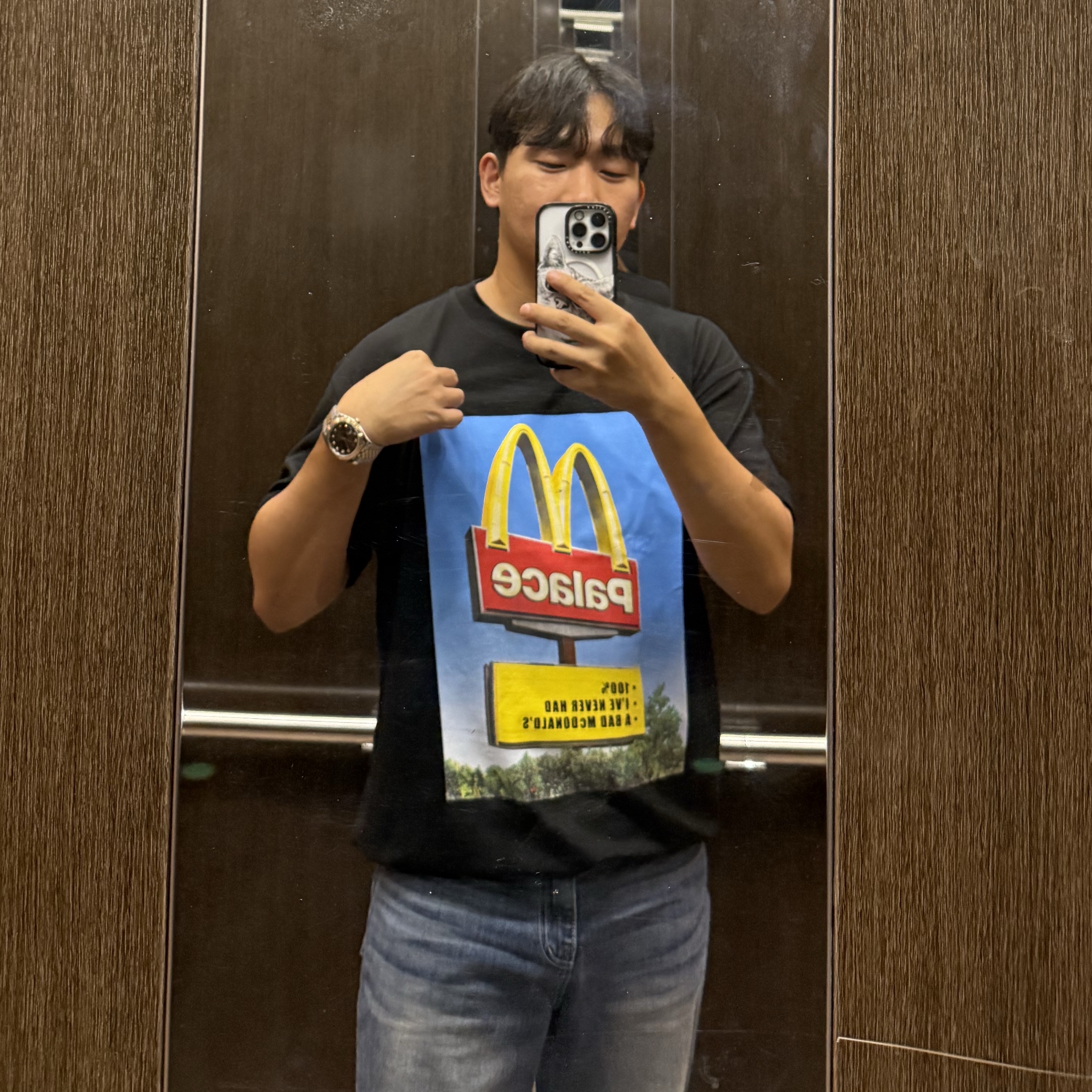 Palace x McDonald's Sign T-Shirt Black - 23FW 착용 스타일