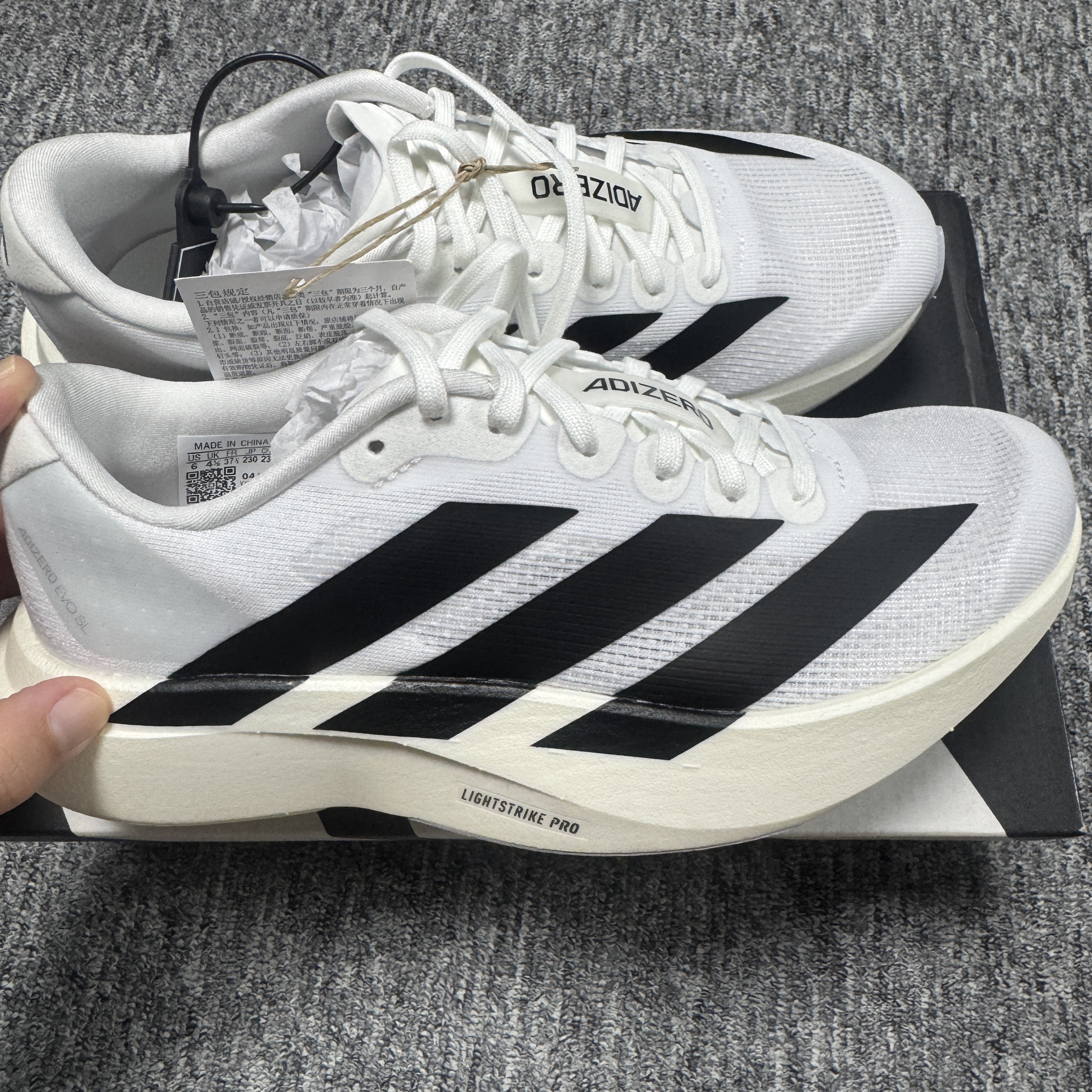 (W) Adidas Adizero EVO SL Cloud White Core Black 착용 스타일 - 3