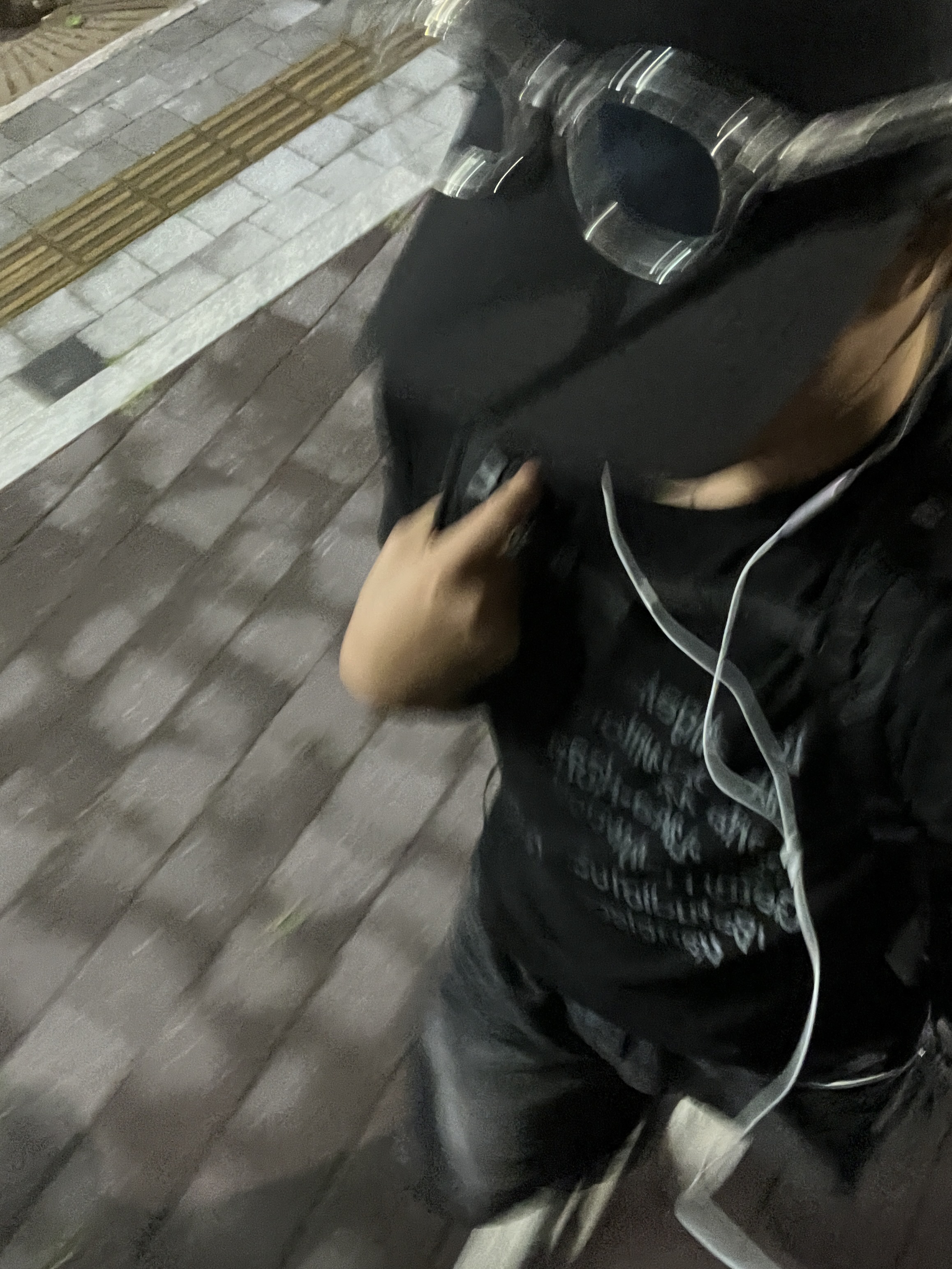 Millo Archive Faded Los Angeles T-Shirts Black, Salomon Trailblazer 30 Black 착용 스타일 - 1