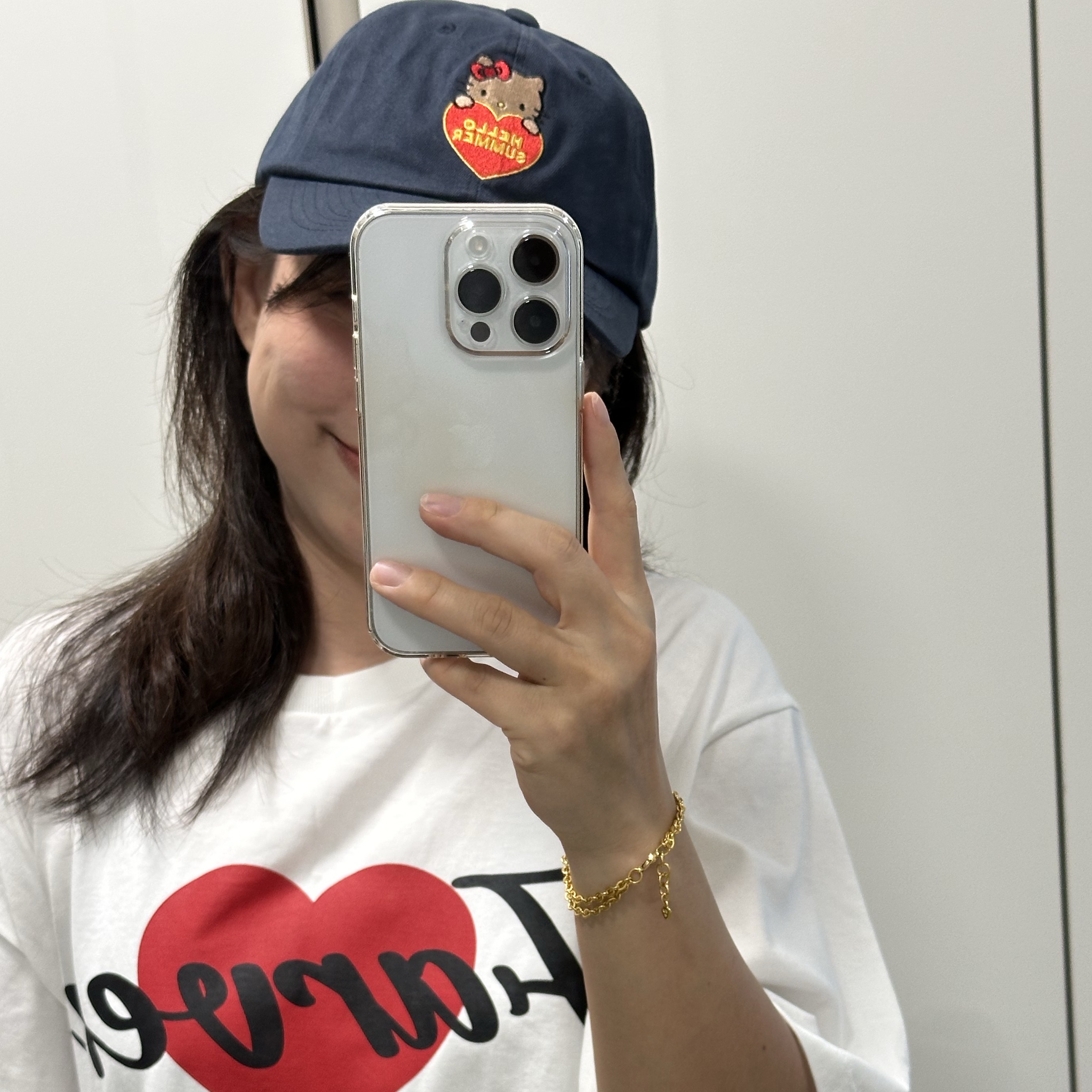 Farven x Tanning Hello Kitty Hello Summer Ball Cap_Navy 착용 스타일 - 4