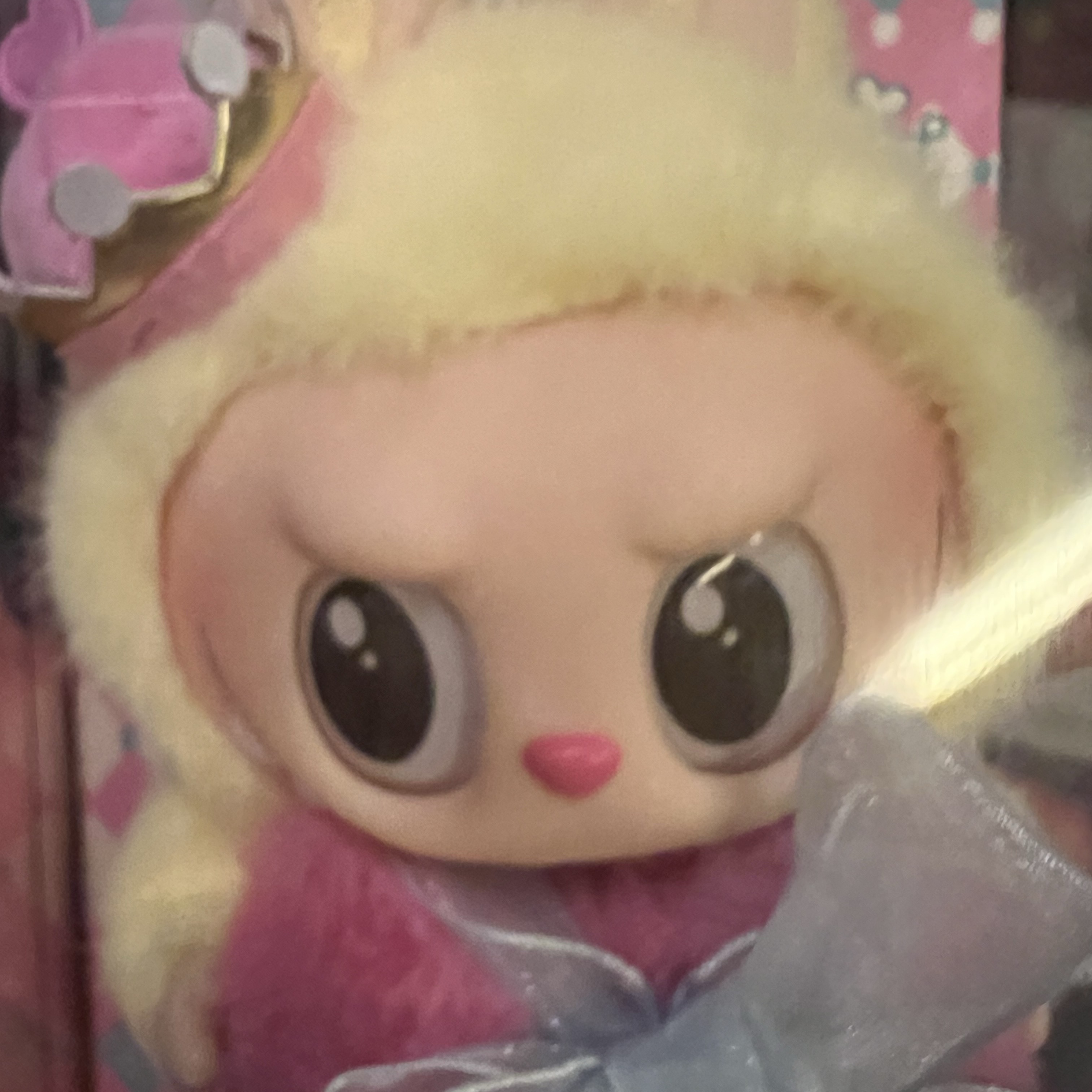 Pop Mart The Monsters Checkmate Series Plush Keyring 착용 스타일