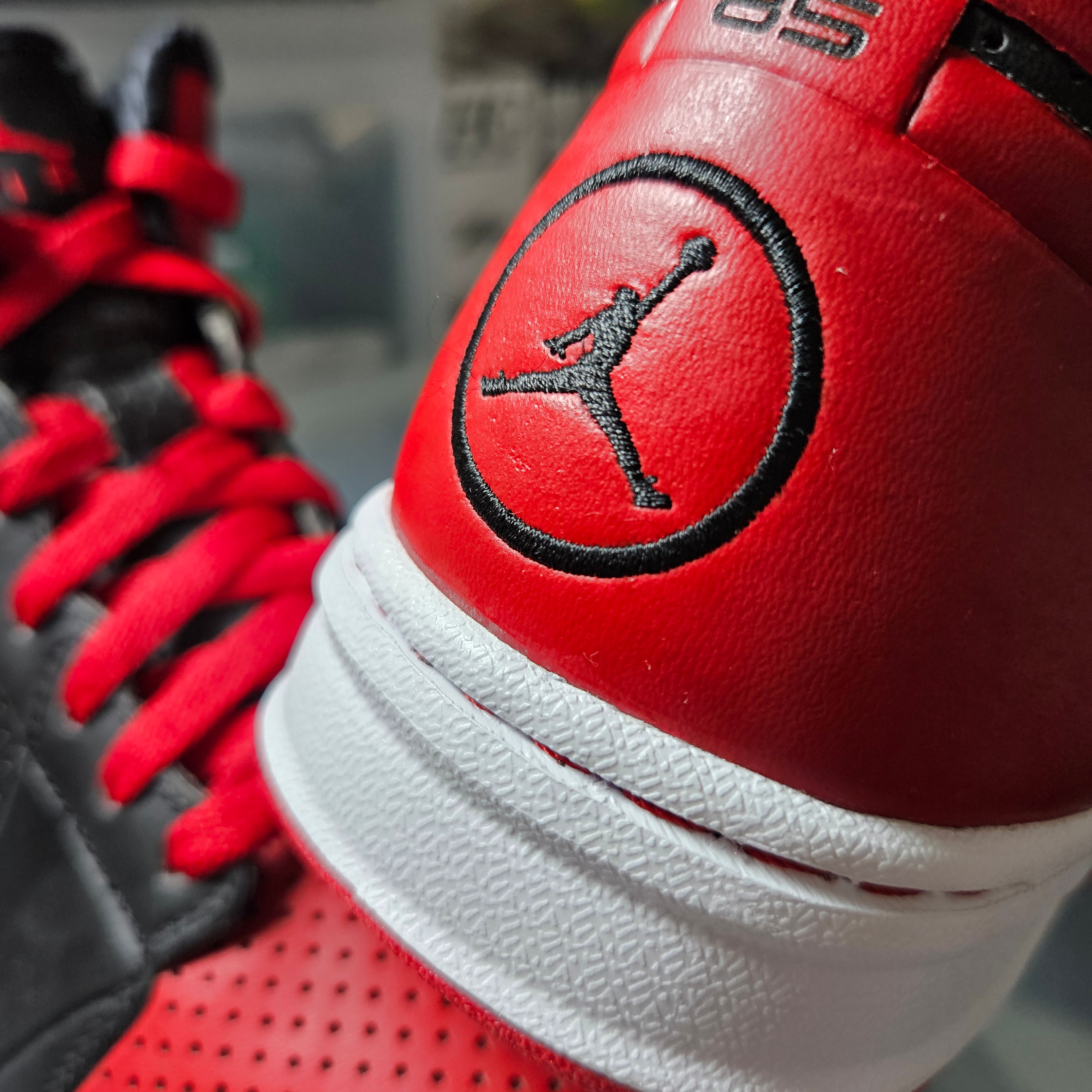 Jordan Alpha 1 Bred 착용 스타일