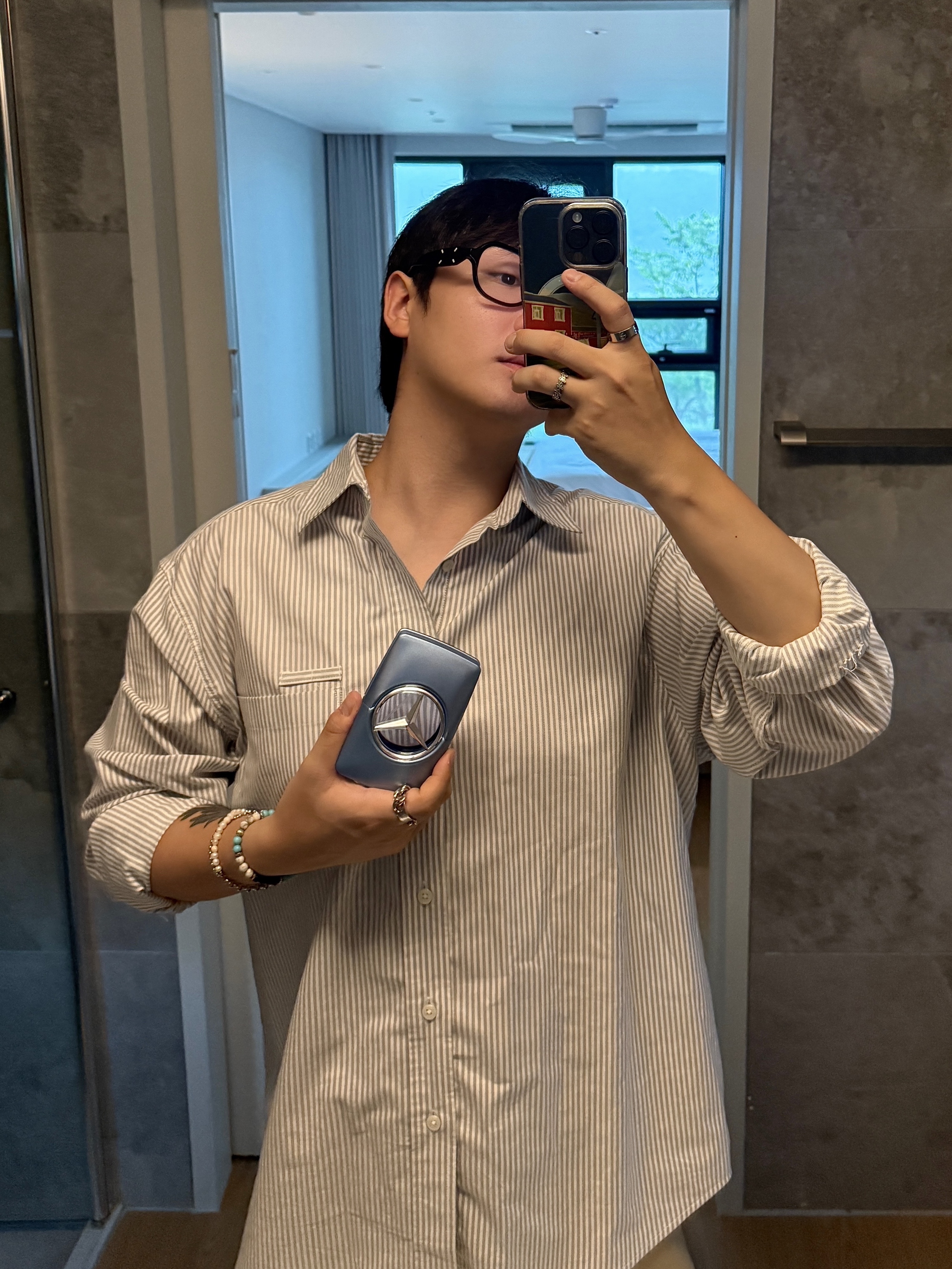 Gentle Monster x Maison Margiela MM113 Black Clear, (W) MM6 Maison Margiela Classic Chain Ring Palladium 착용 스타일 - 1