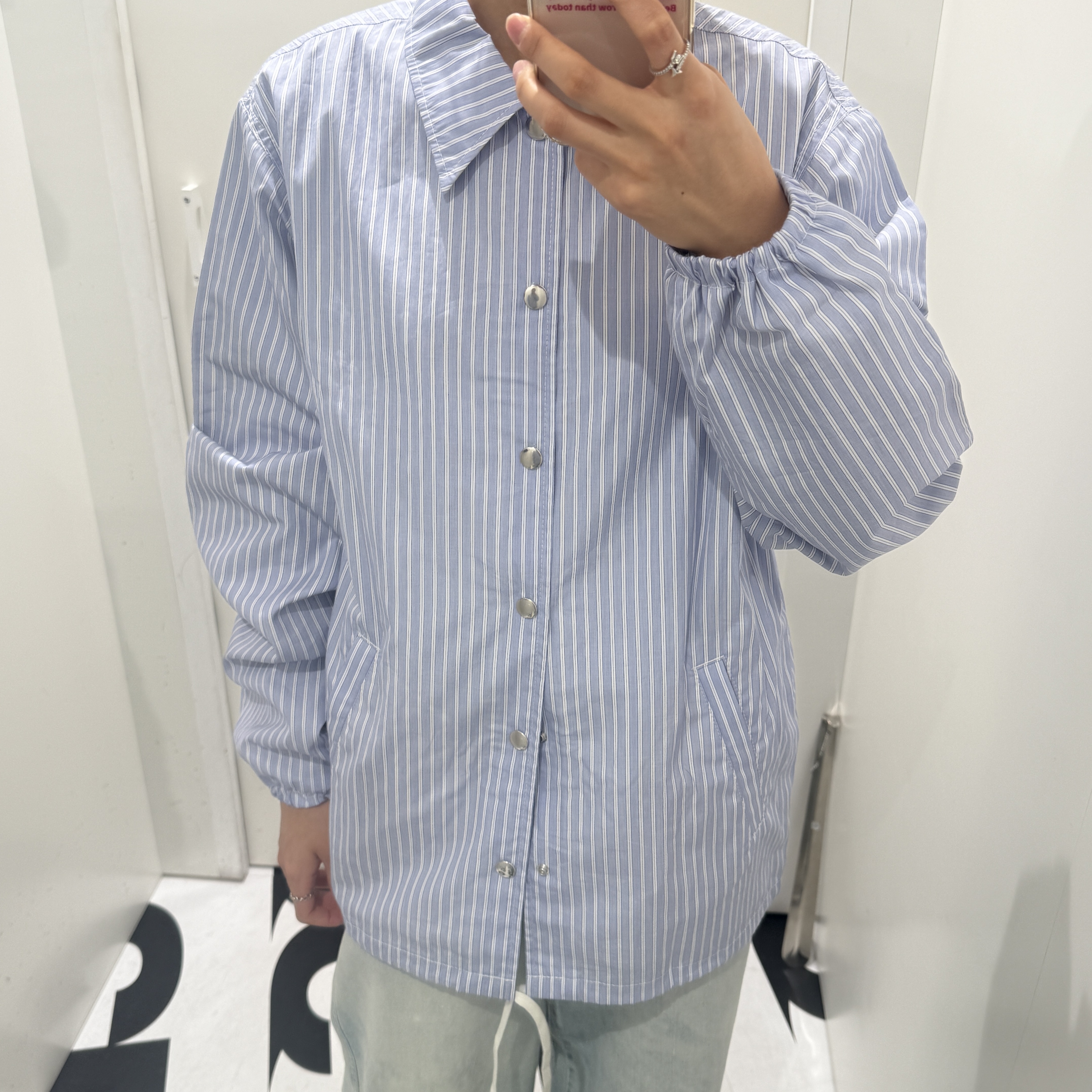CDG Coach Jacket Cotton Stripe 착용 스타일