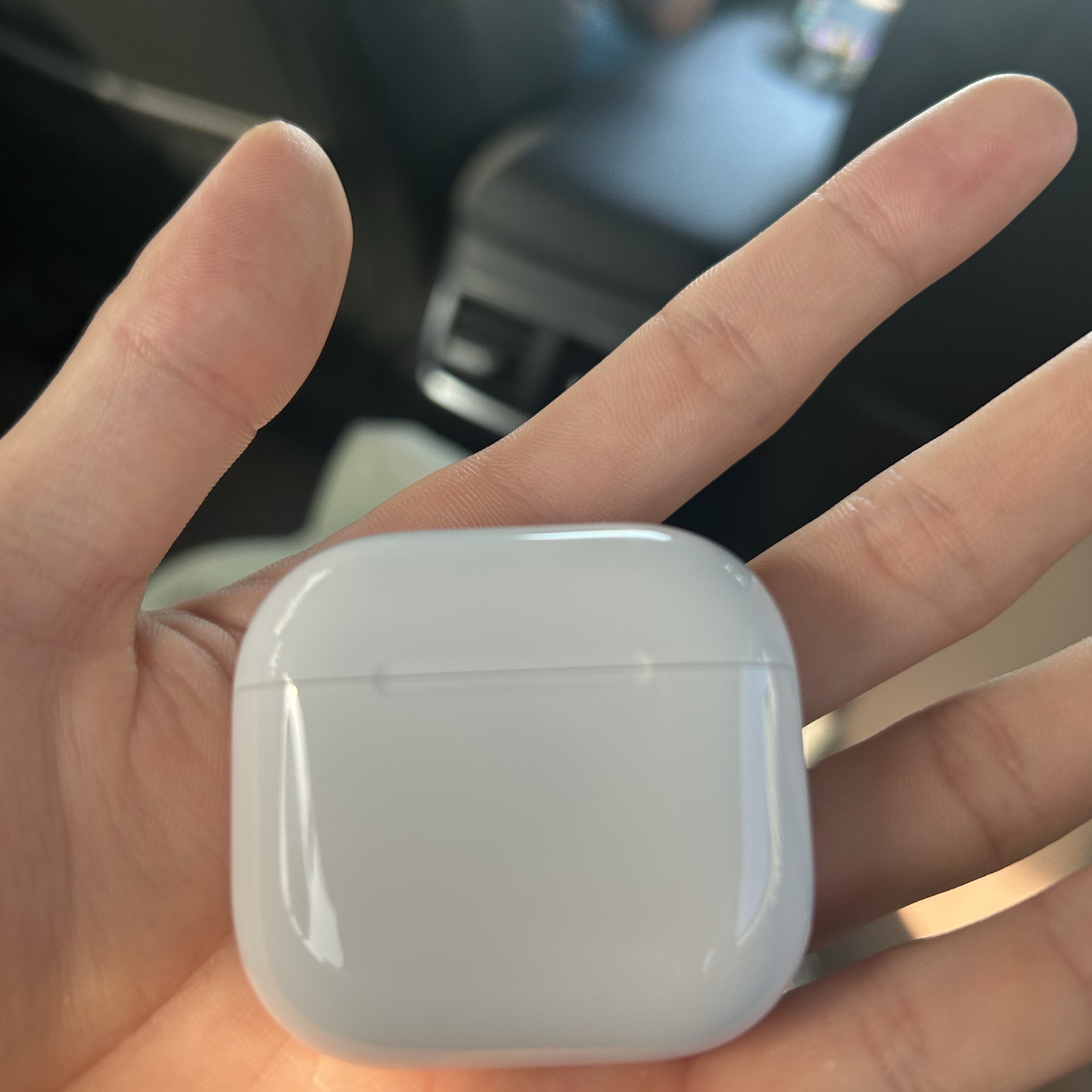Apple Airpods 4th Gen (Korean Ver.) 착용 스타일