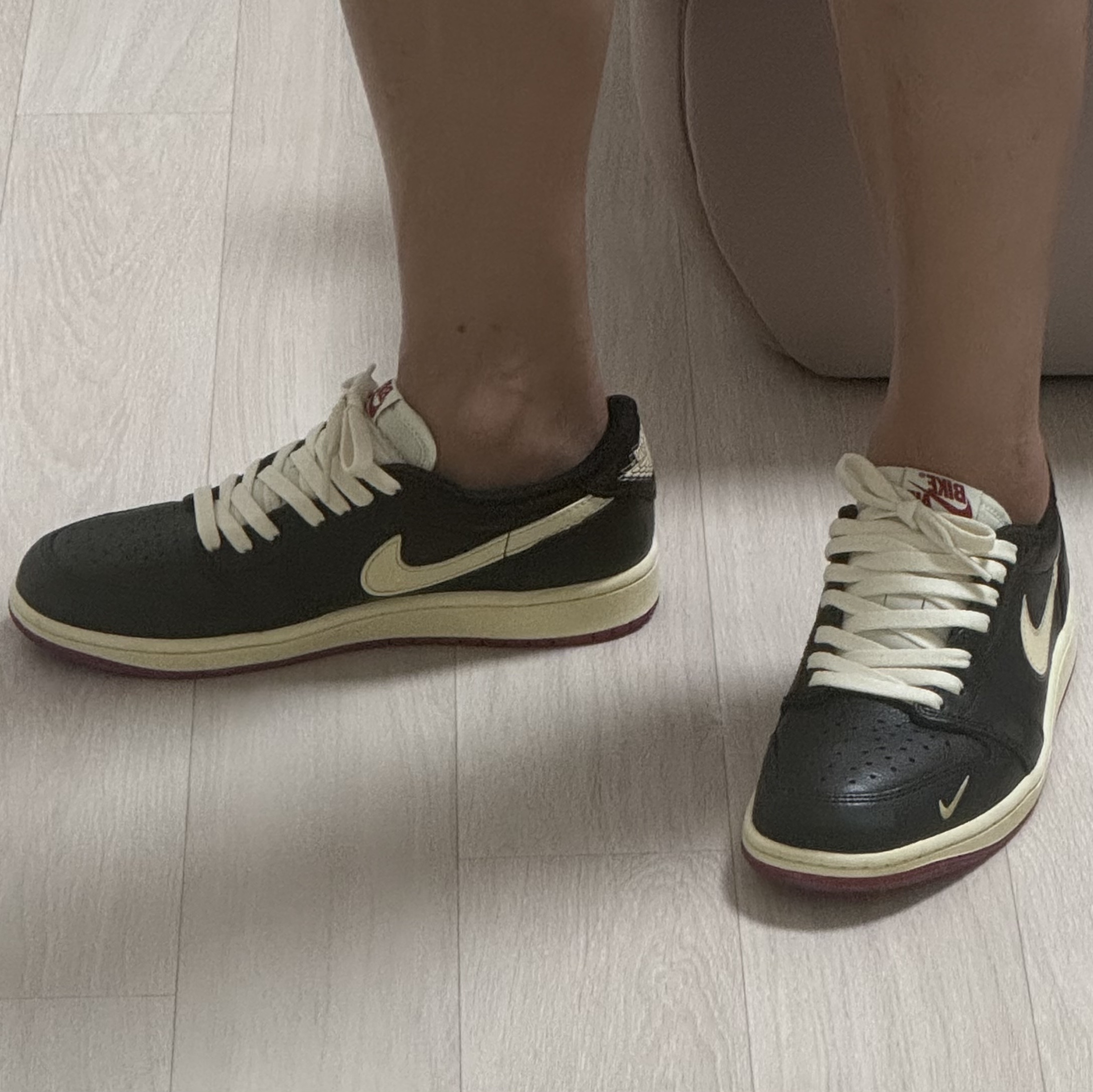 Jordan 1 x Nigel Sylvester Retro Low OG Better With Time 착용 스타일 - 1
