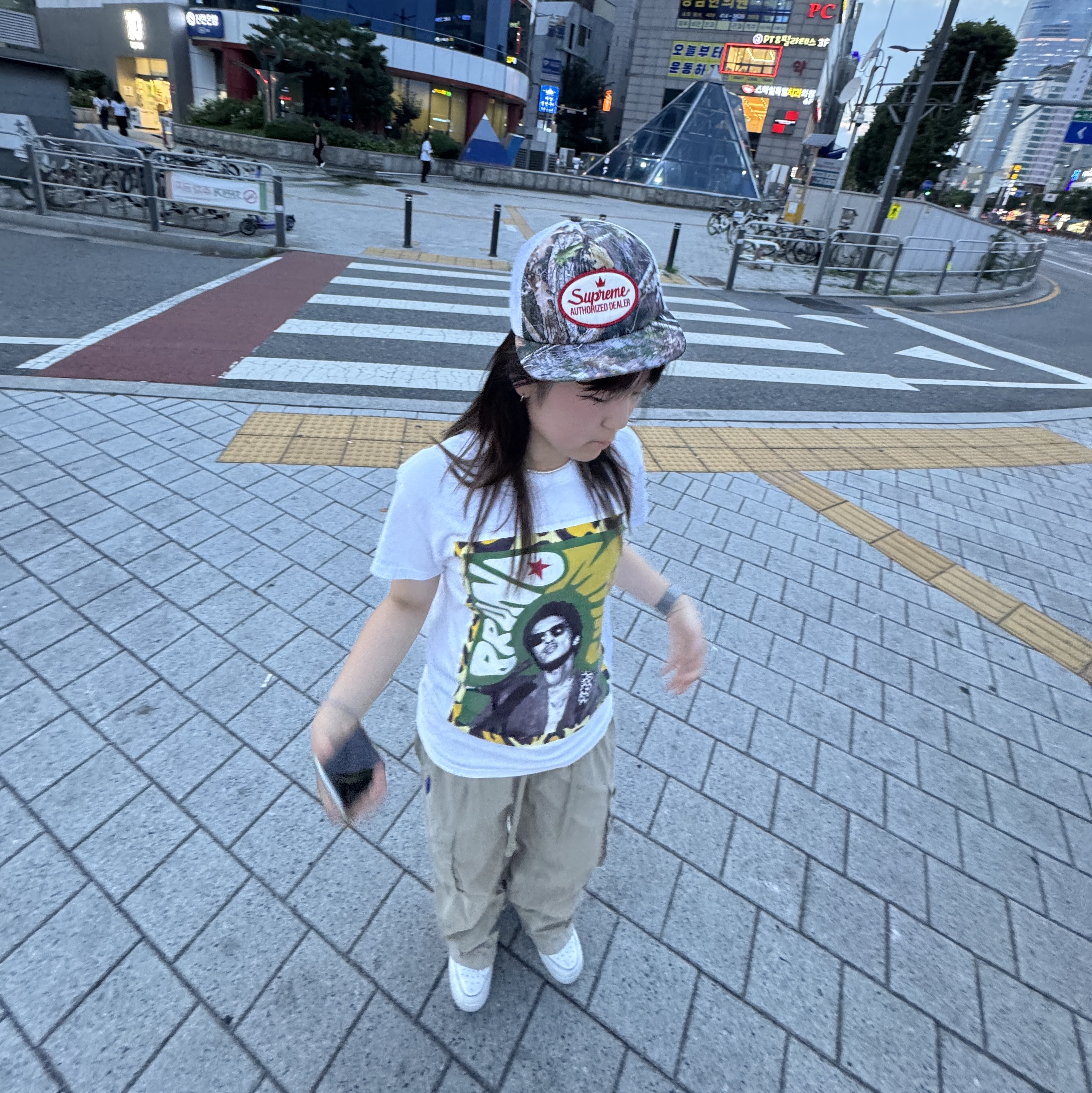 Supreme Authorized Mesh Back 5-Panel TrueTimber Kanati Camo - 25SS 착용 스타일 - 2