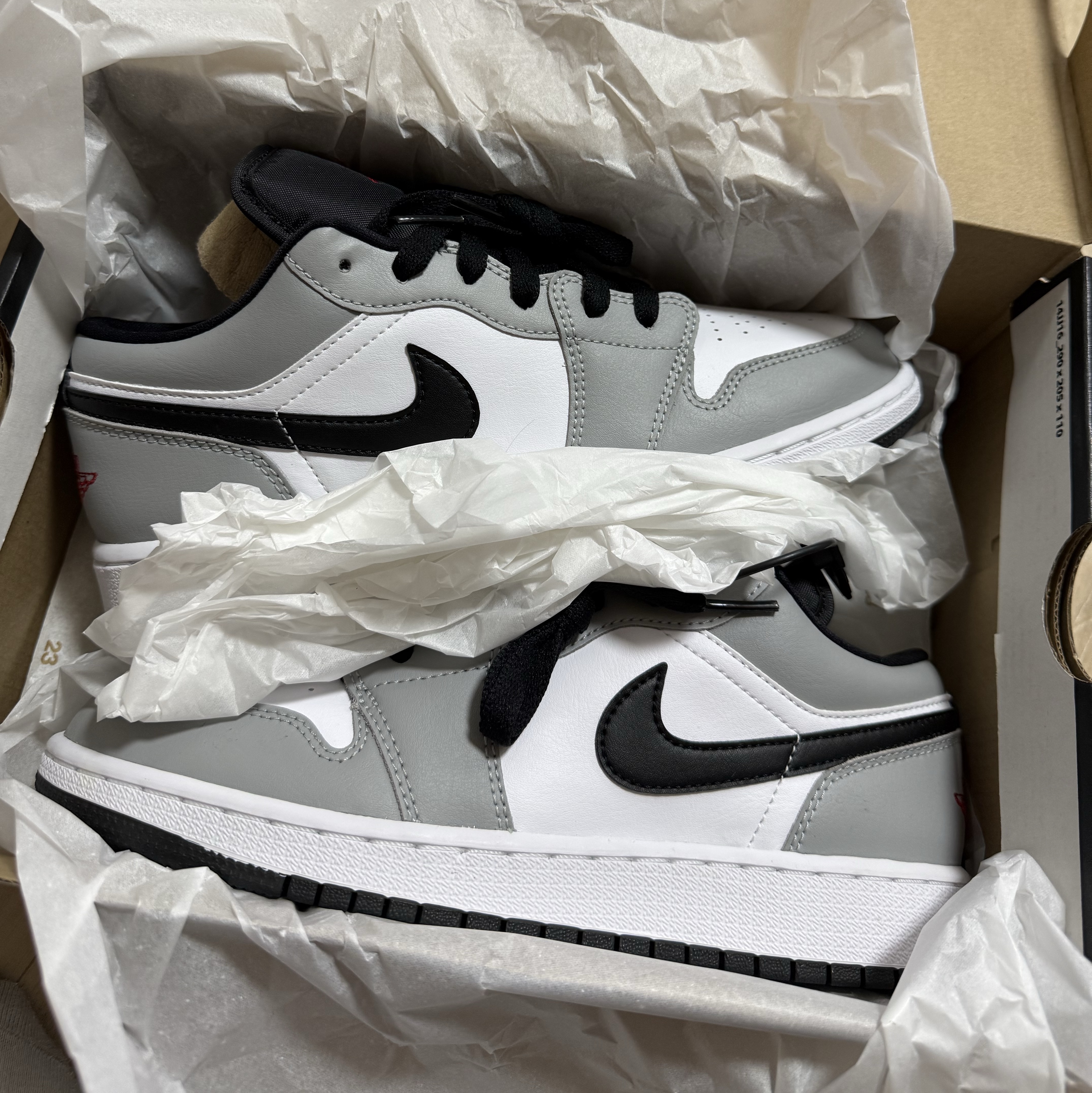 (GS) Jordan 1 Low Light Smoke Grey 착용 스타일