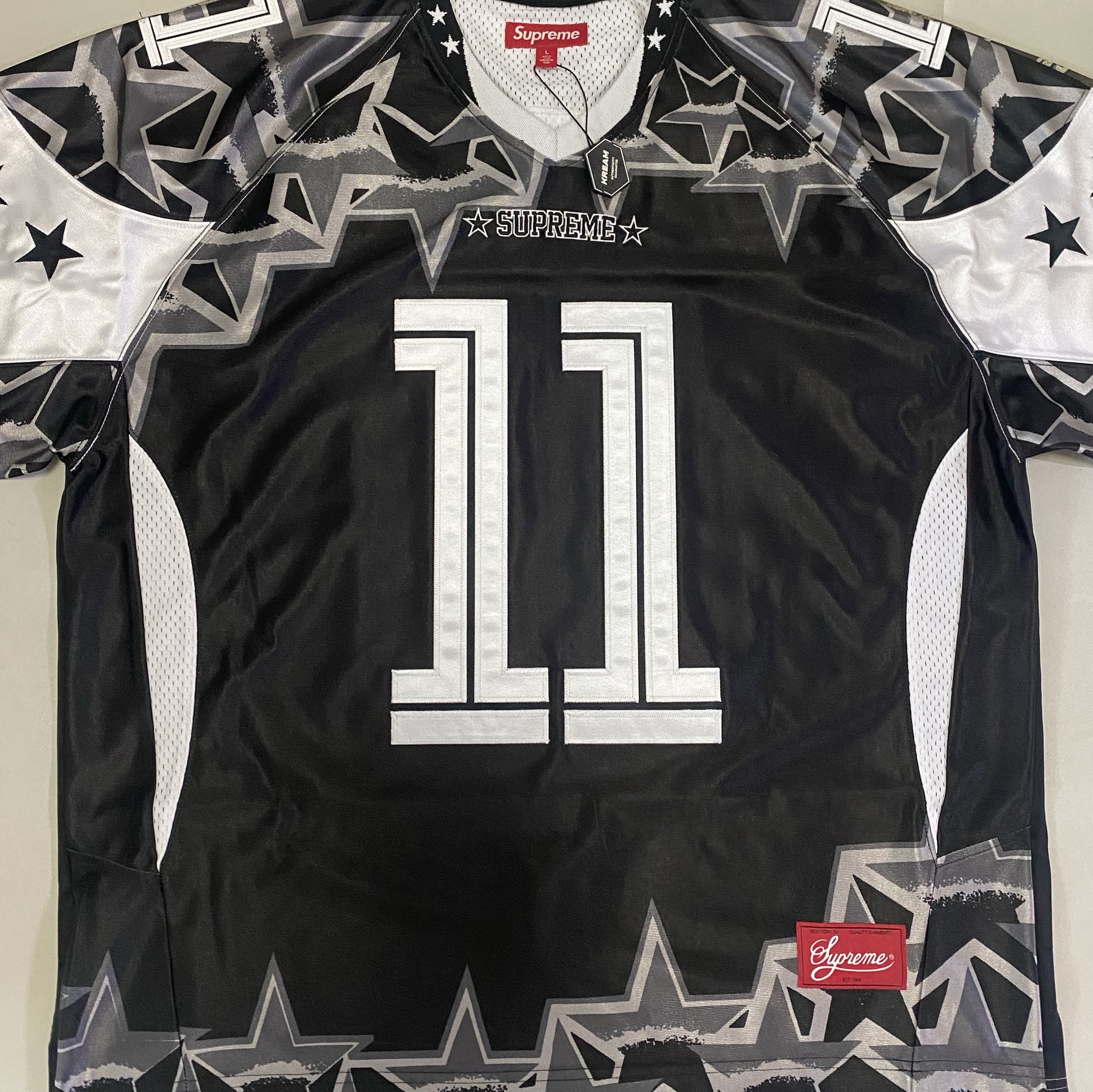 Supreme Stars Football Jersey Black - 25SS 착용 스타일