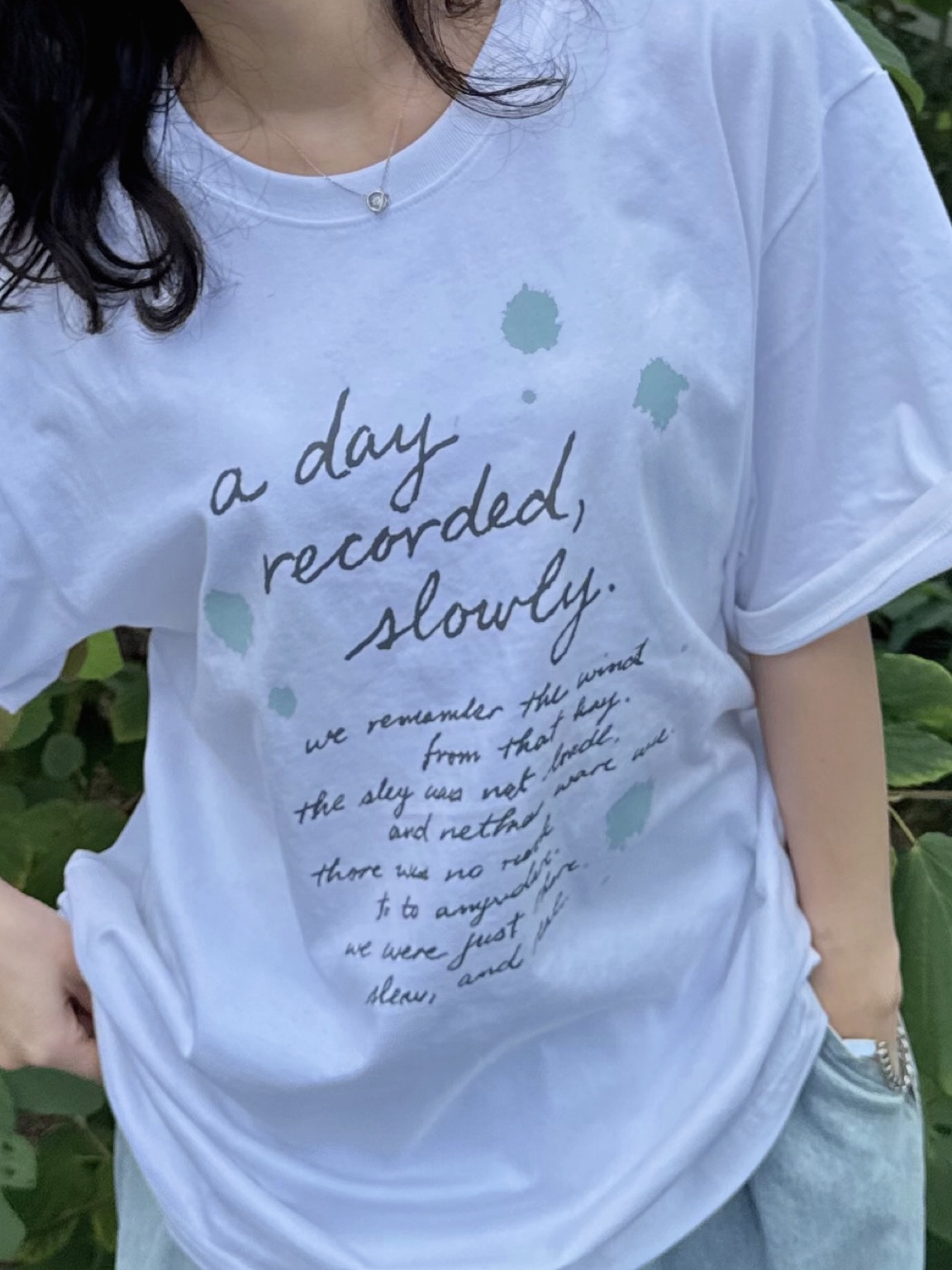 SLOW RECORD HOUSE Day Record T-Shirt White 착용 스타일 - 3