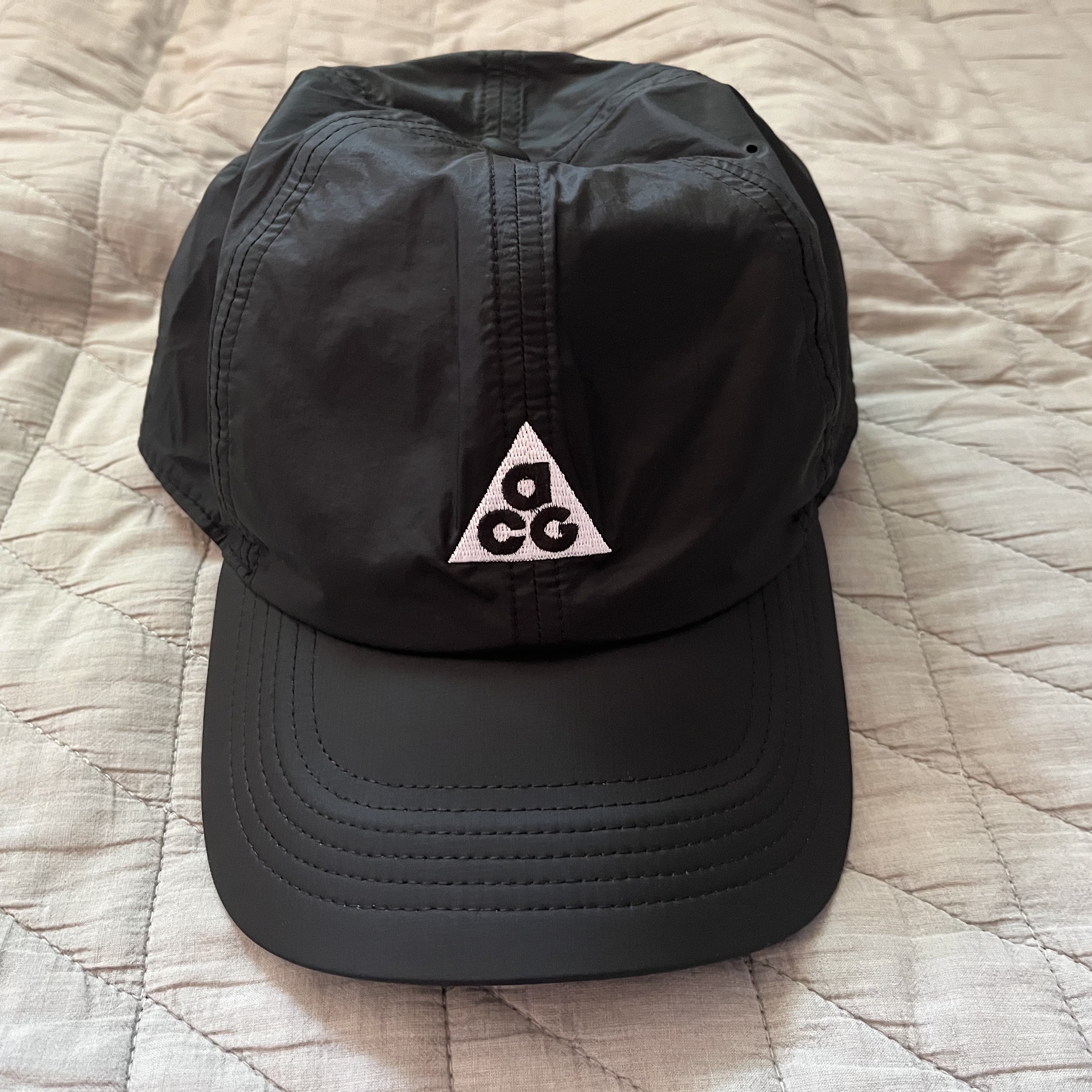 Nike ACG Trail Cap Black 착용 스타일