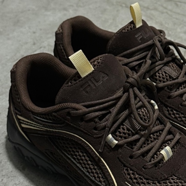 Fila Echappe Choco 착용 스타일