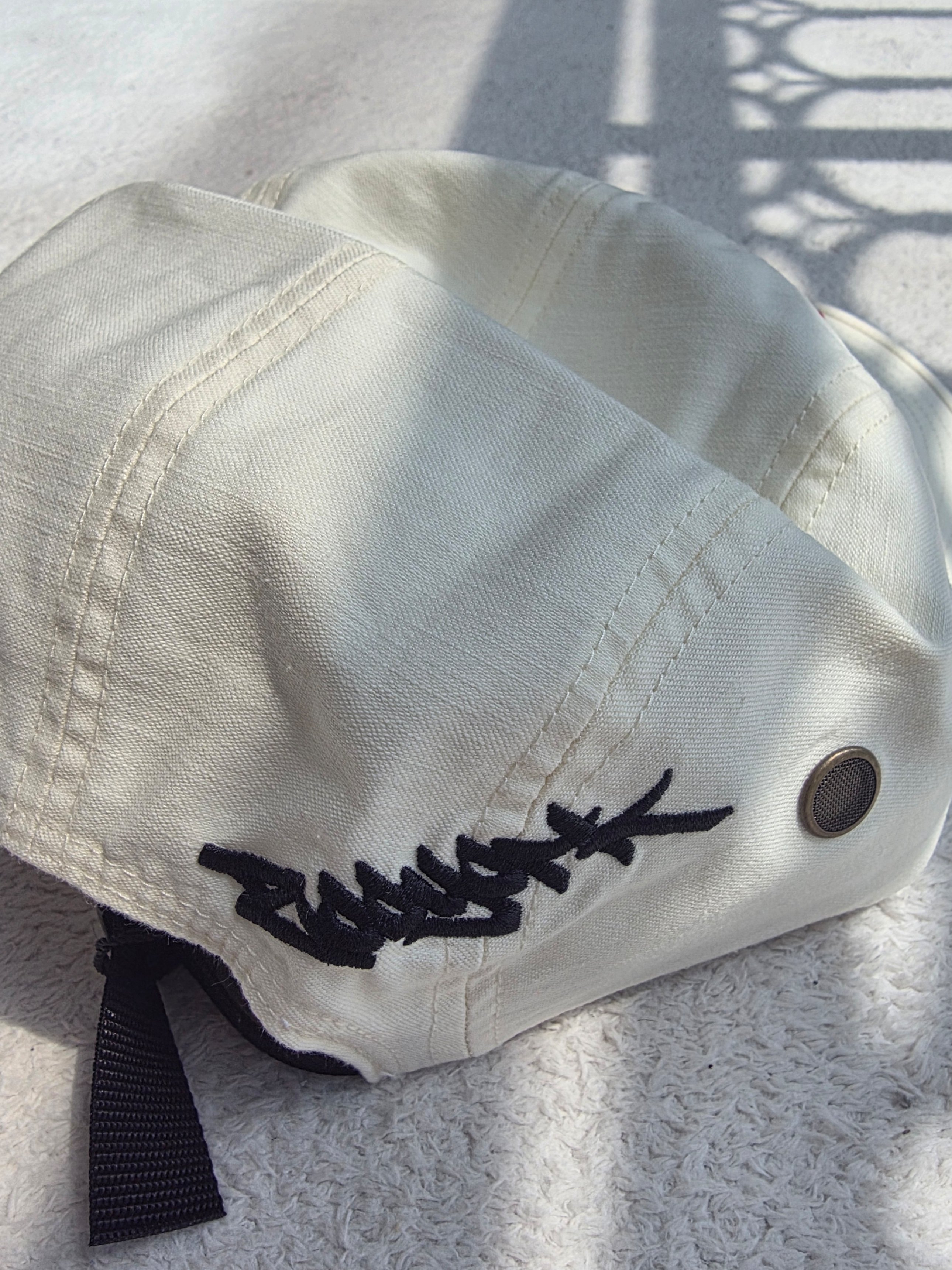 Supreme x Zoo York Camp Cap White - 25SS 착용 스타일 - 2