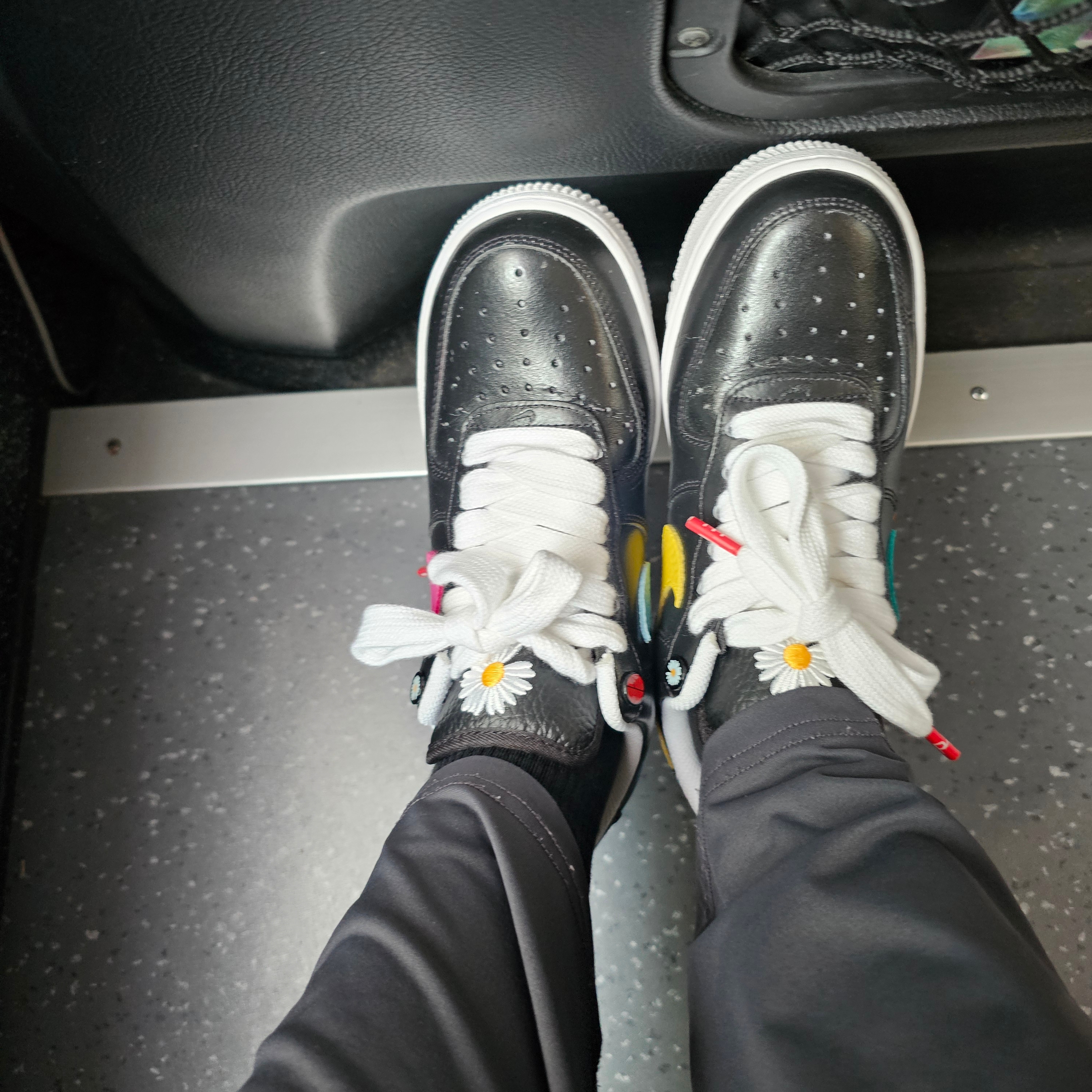 Nike x Peaceminusone Air Force 1 Low Para-Noise 3.0 Black and Multicolor 착용 스타일 - 4