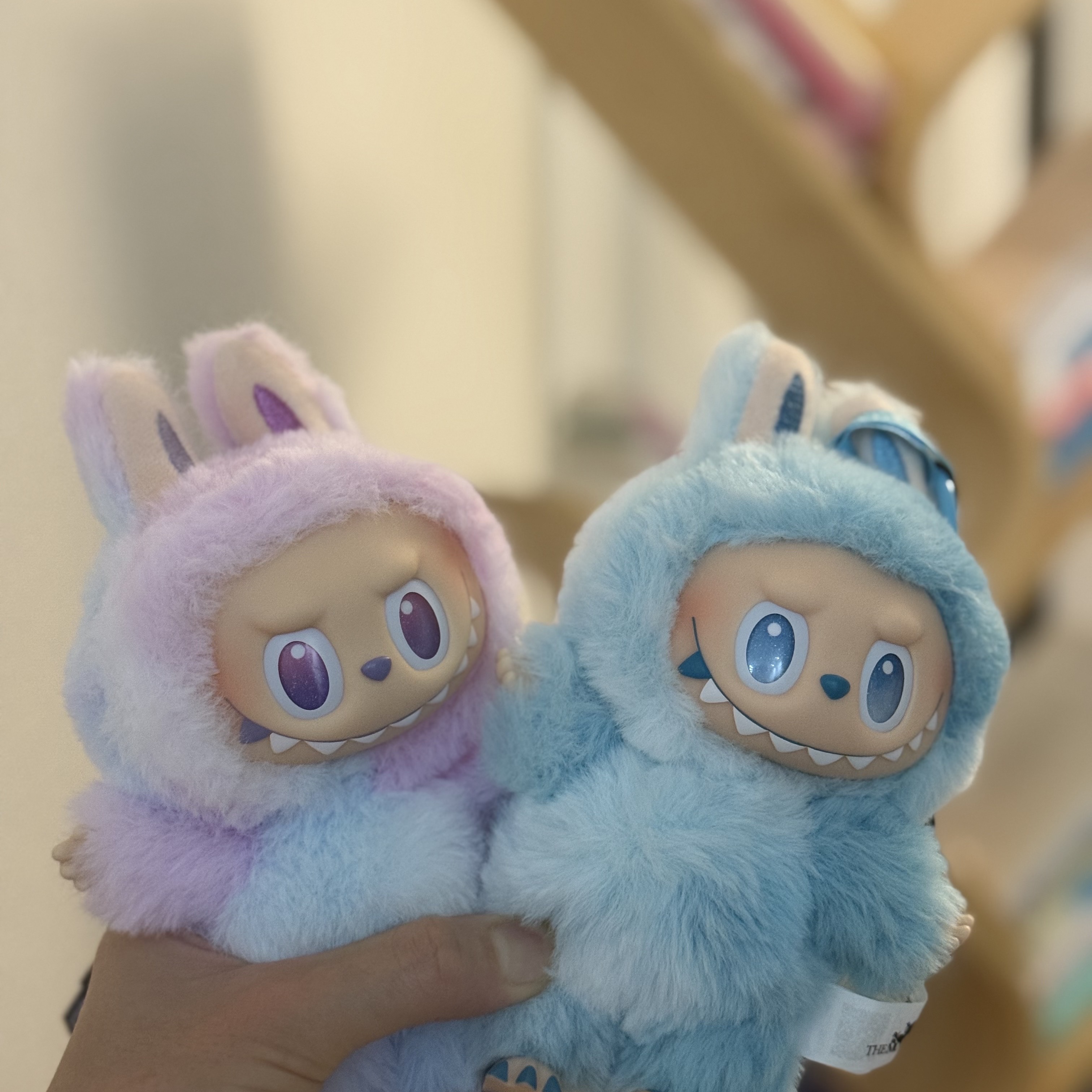 Pop Mart Labubu The Monsters Highlight Series Luck Keyring (Opened Case) 착용 스타일 - 1