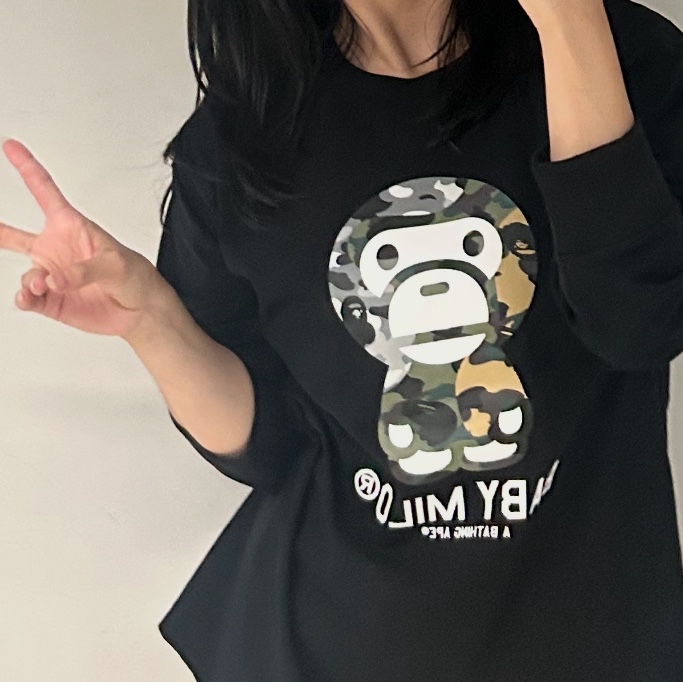 BAPE 1st Camo Crazy Baby Milo L/S T-Shirt Black, BAPE 1st Camo Crazy Baby Milo L/S T-Shirt White 착용 스타일