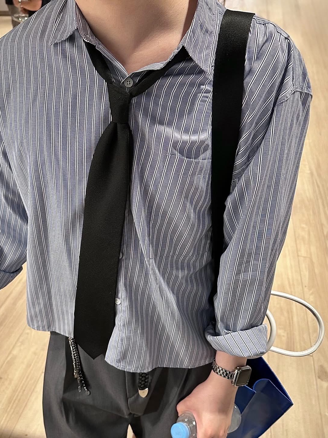 Nike Air Force 1 '07 Low Triple Black, Monamhee x Peaceminusone Daihee Plush Keyring 착용 스타일 - 3