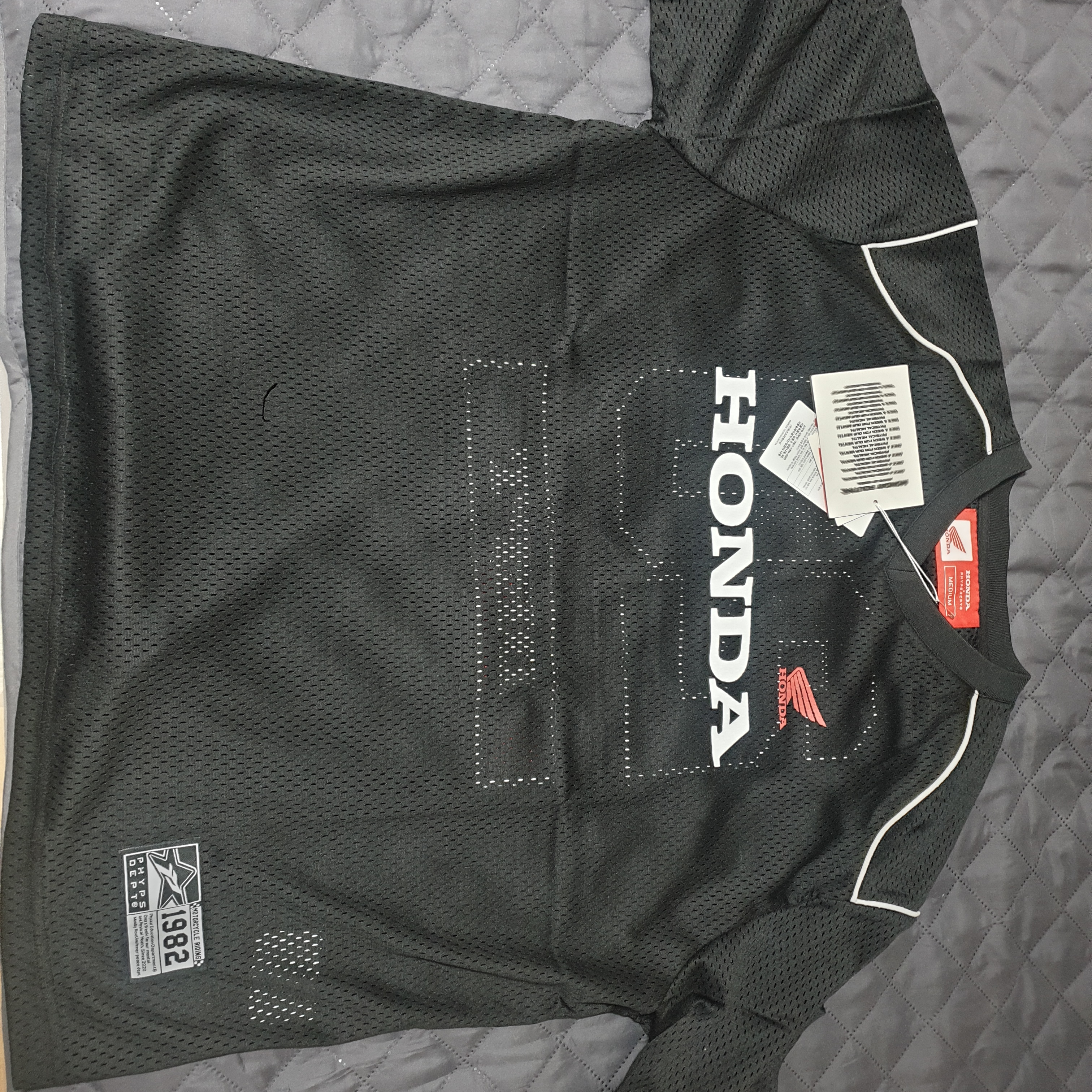 Honda Original Wing Logo Mesh T-Shirt Black 착용 스타일
