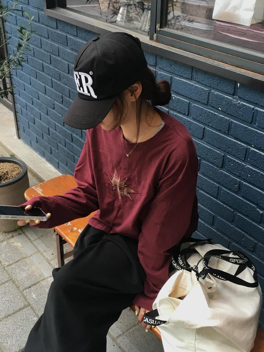 Permanent Archive 5-Panel PER Cap Black 착용 스타일