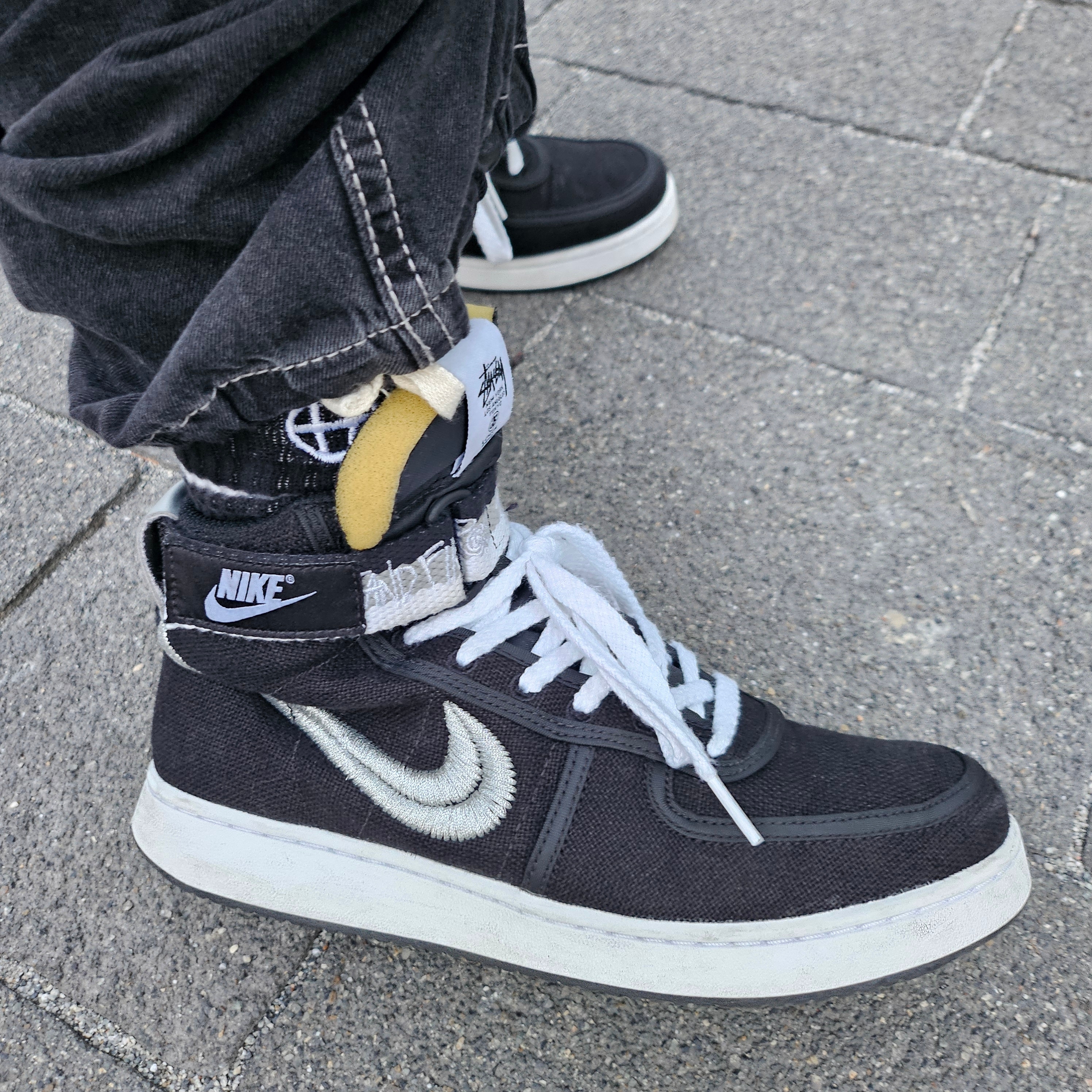 Nike x Stussy Vandal High Black 착용 스타일 - 2