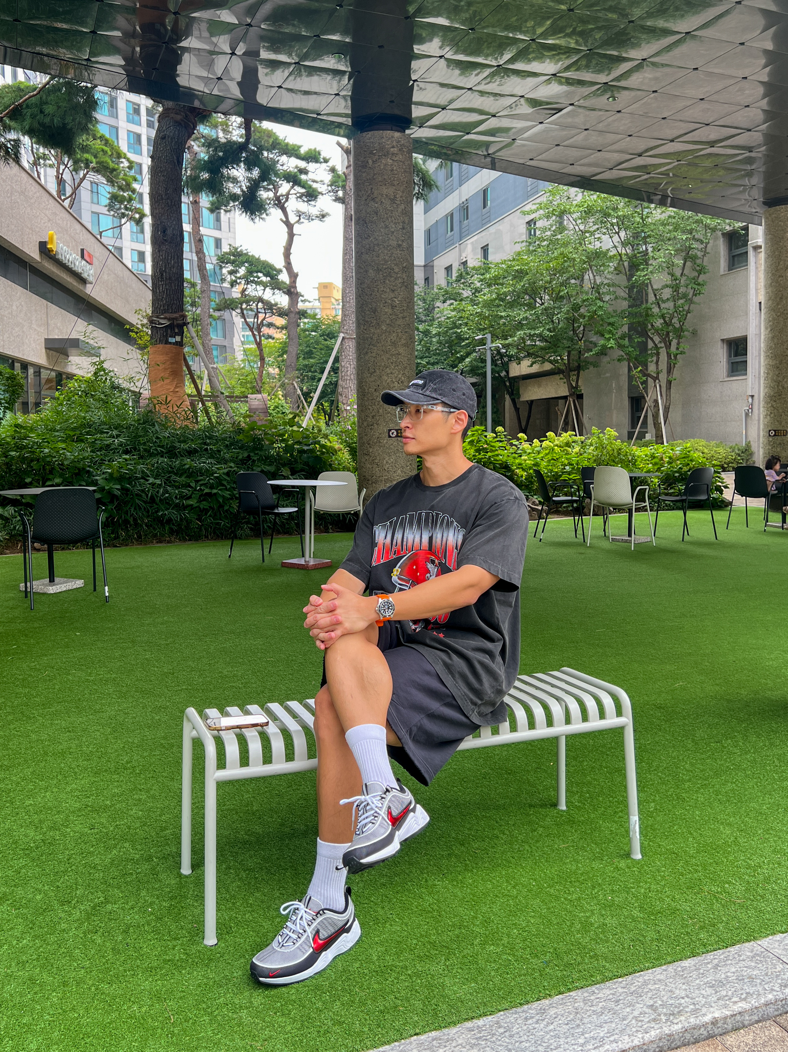 Nike Air Zoom Spiridon Metallic Silver and Sport Red 2024, Supreme Denim Camp Cap Black - 23SS 착용 스타일
