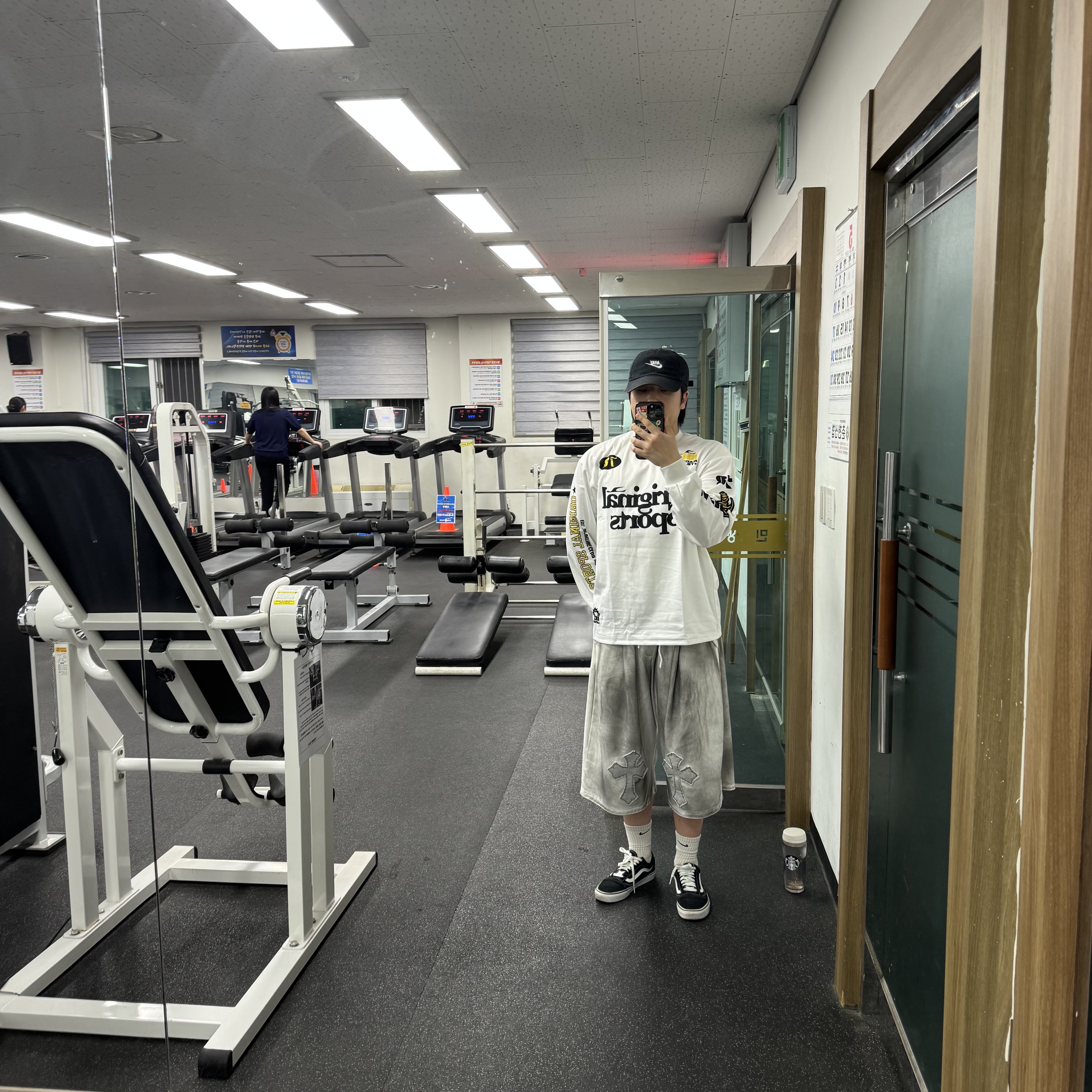 PRO-SPECS Motor Graphic Mesh Jersy Off White 착용 스타일