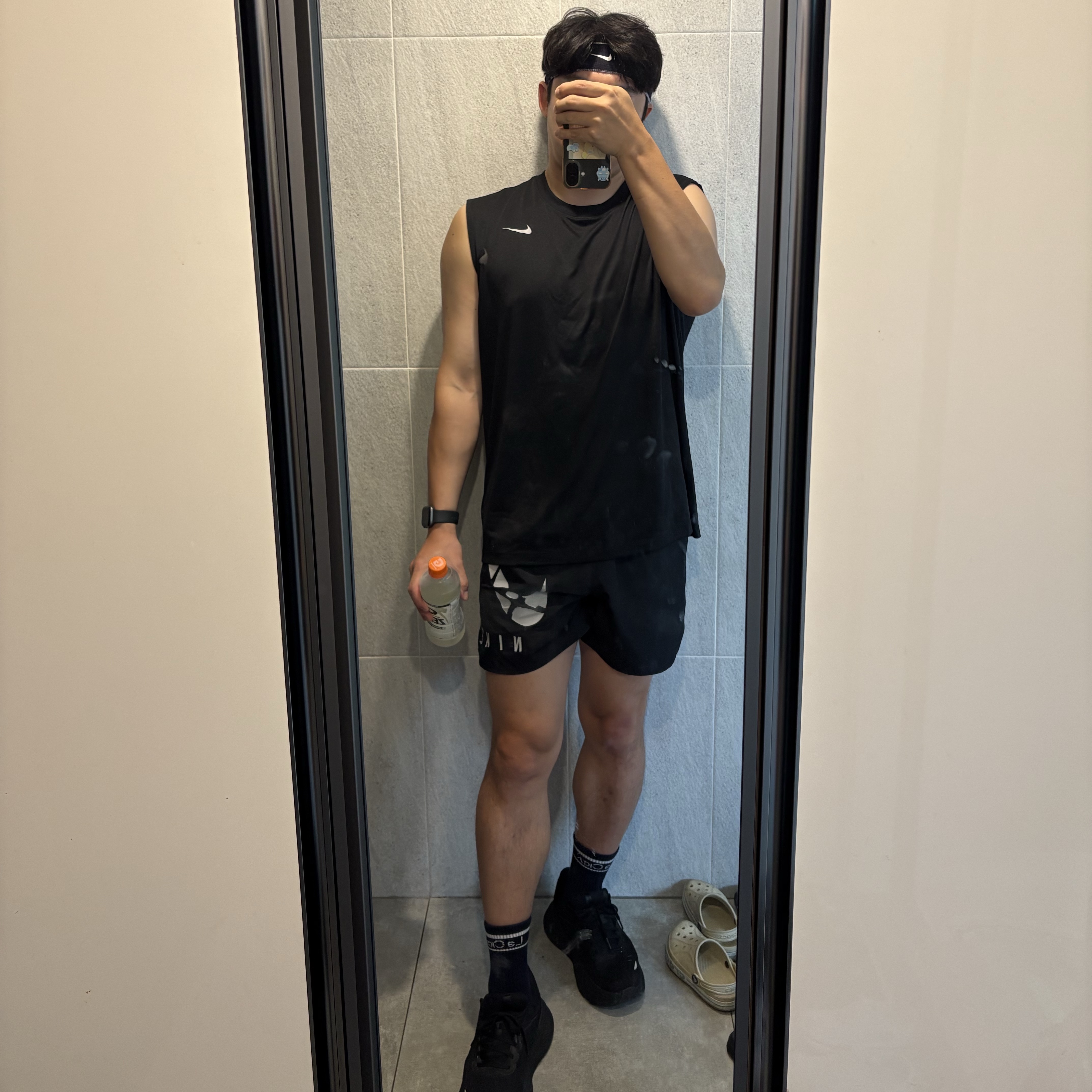 Nike Dri-Fit Fury Classic Headband Black White, Nike Dri-Fit Legend Sleeveless Fitness T-Shirt Black - Asia 착용 스타일