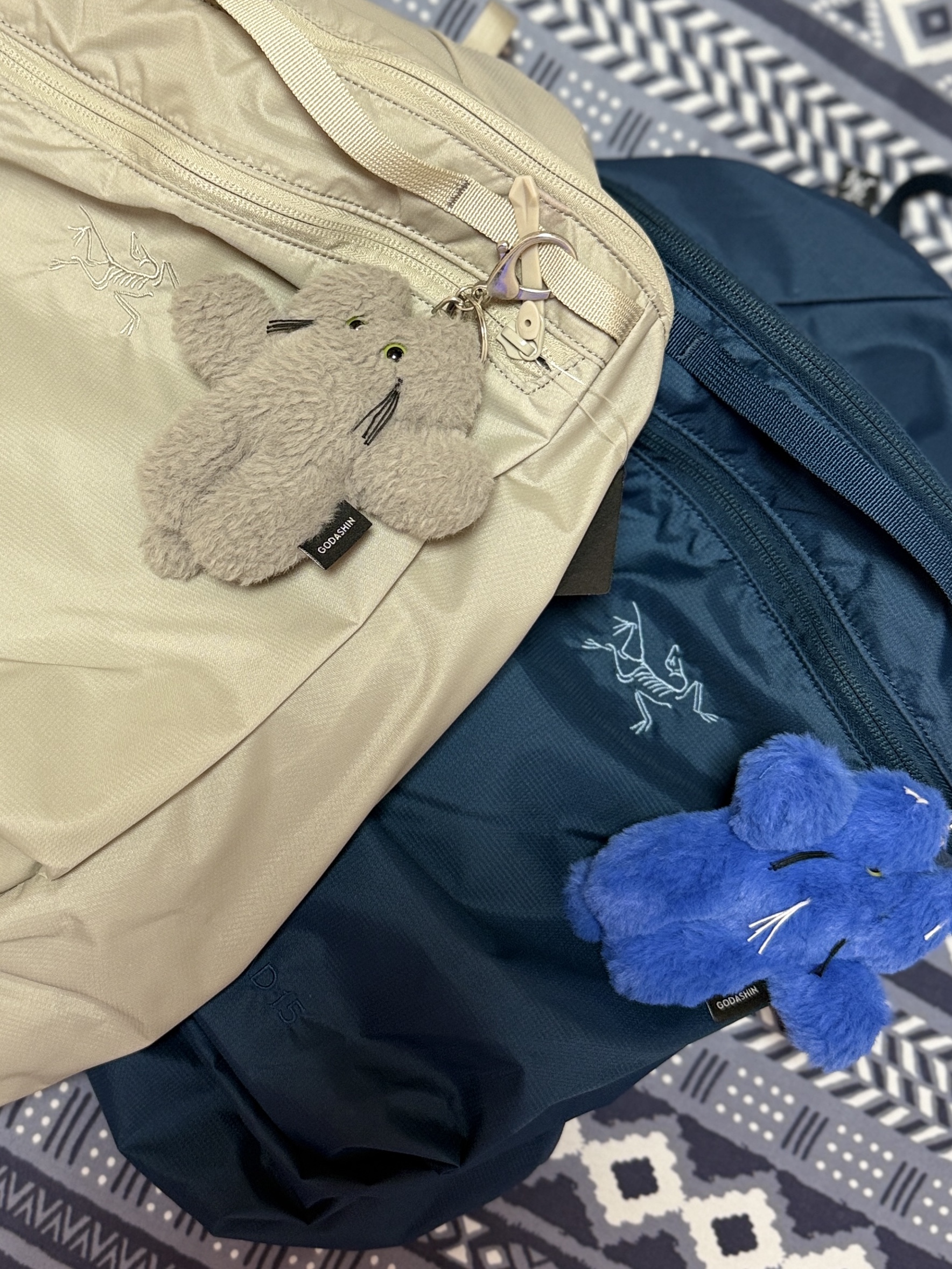 Arc'teryx Heliad 15 Backpack Rune, Arc'teryx Heliad 15 Backpack Nightscape 착용 스타일 - 2