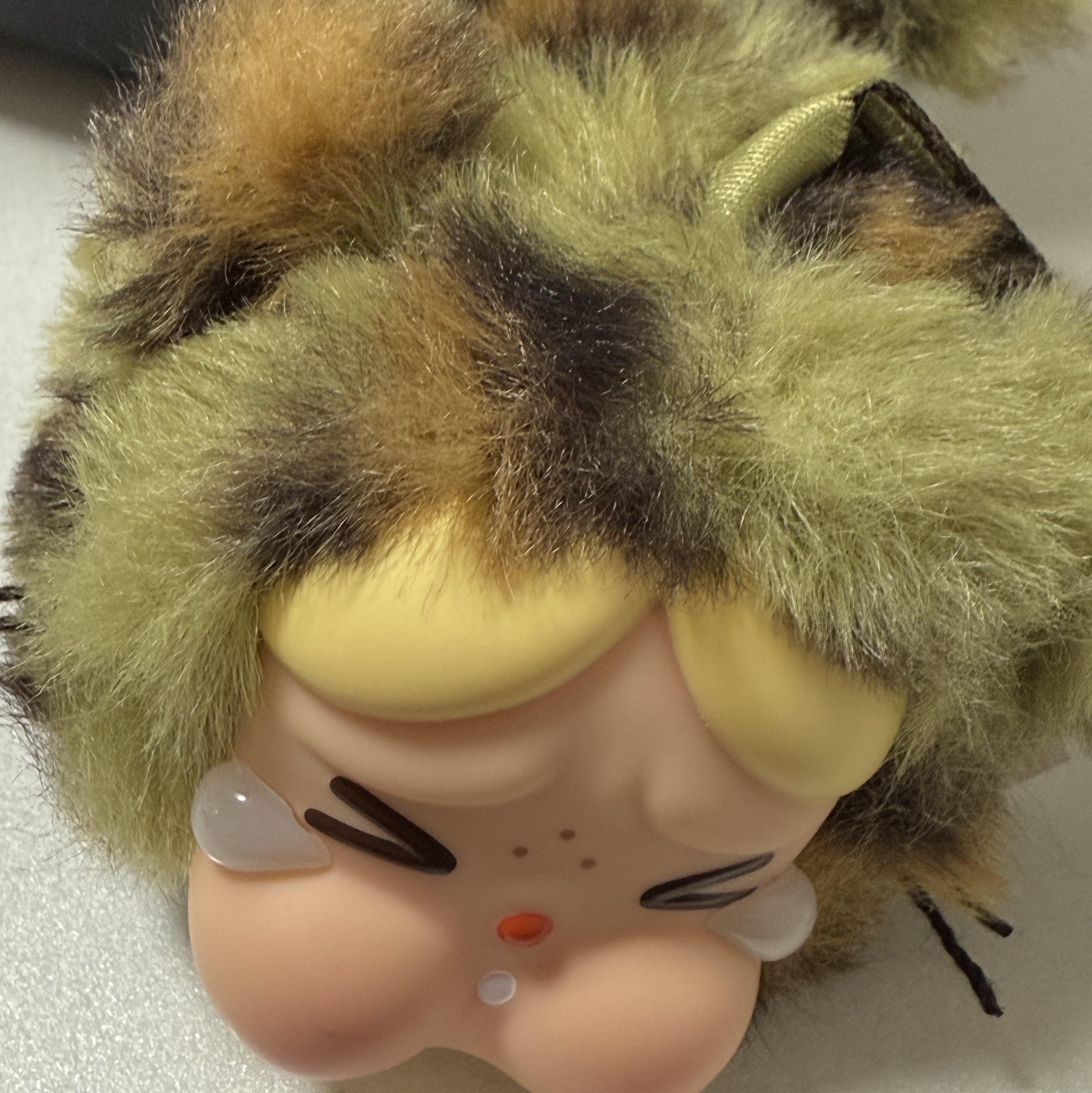 Pop Mart Crybaby Wild But Cutie Series Vinyl Plush Pendant Camo Cutie (Opened Case) 착용 스타일 - 1