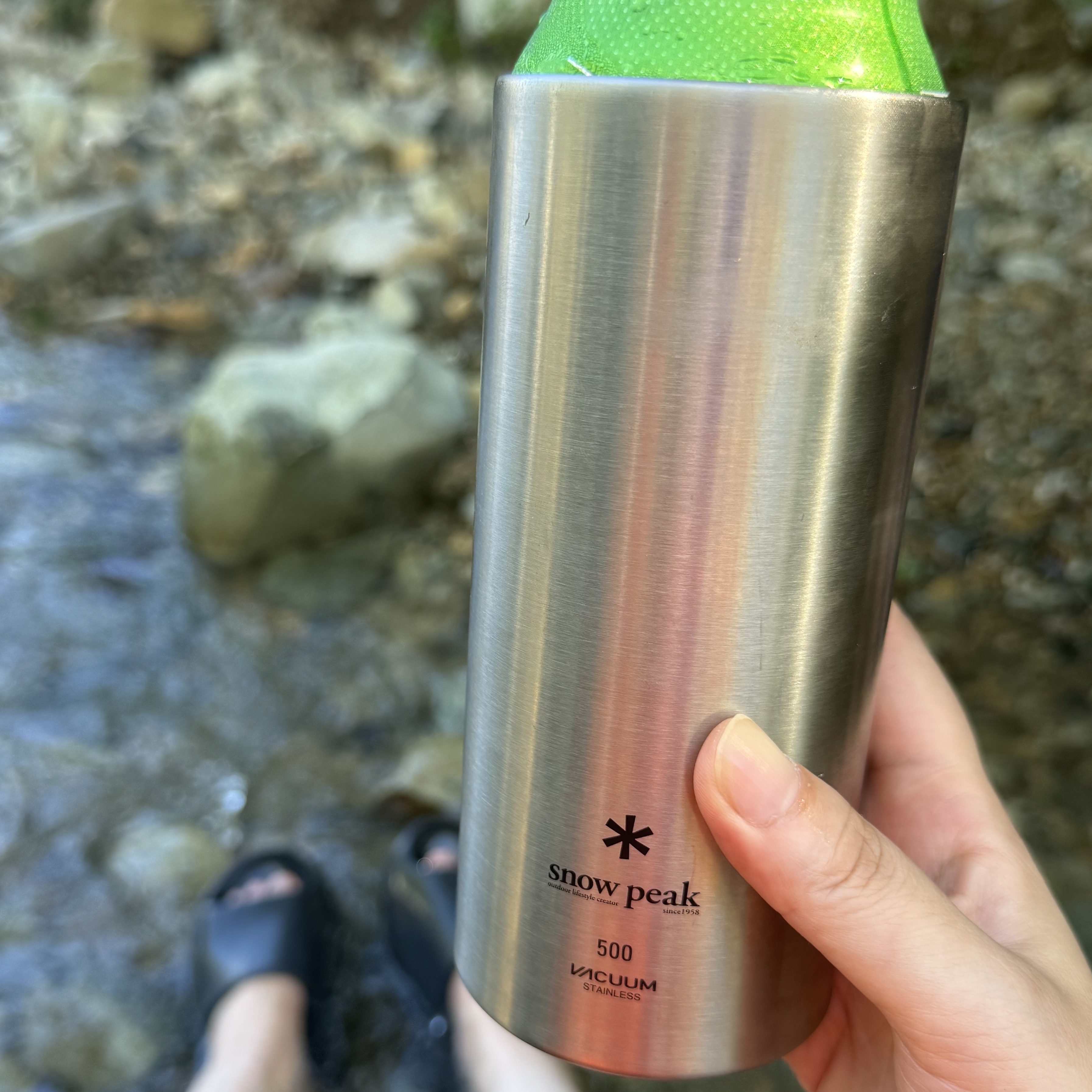 Snow Peak Can Cooler 500 착용 스타일