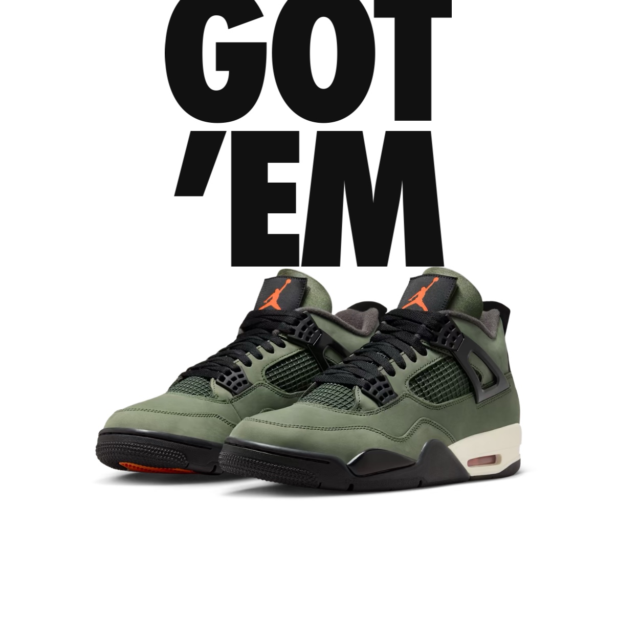Jordan 4 x Undefeated Retro OG SP Deep Green and Clementine 착용 스타일
