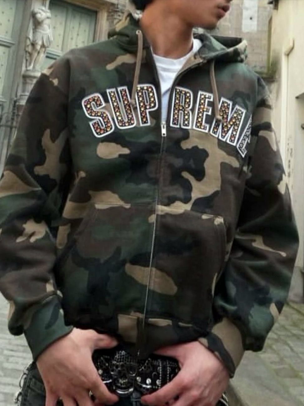 Supreme x B.B. Simon Zip Up Hooded Sweatshirt Woodland Camo - 25SS 착용 스타일