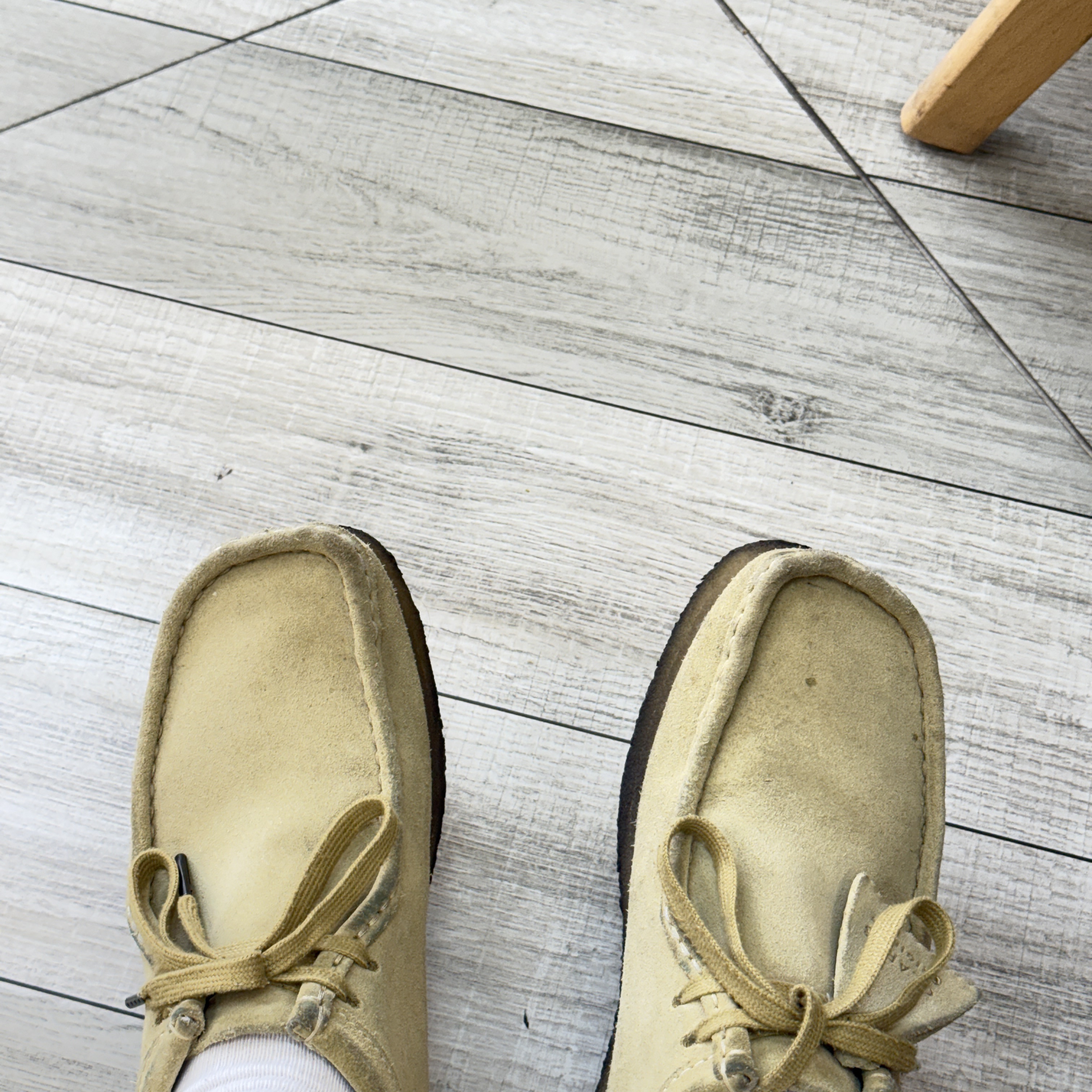 Clarks Wallabee Maple Suede 착용 스타일