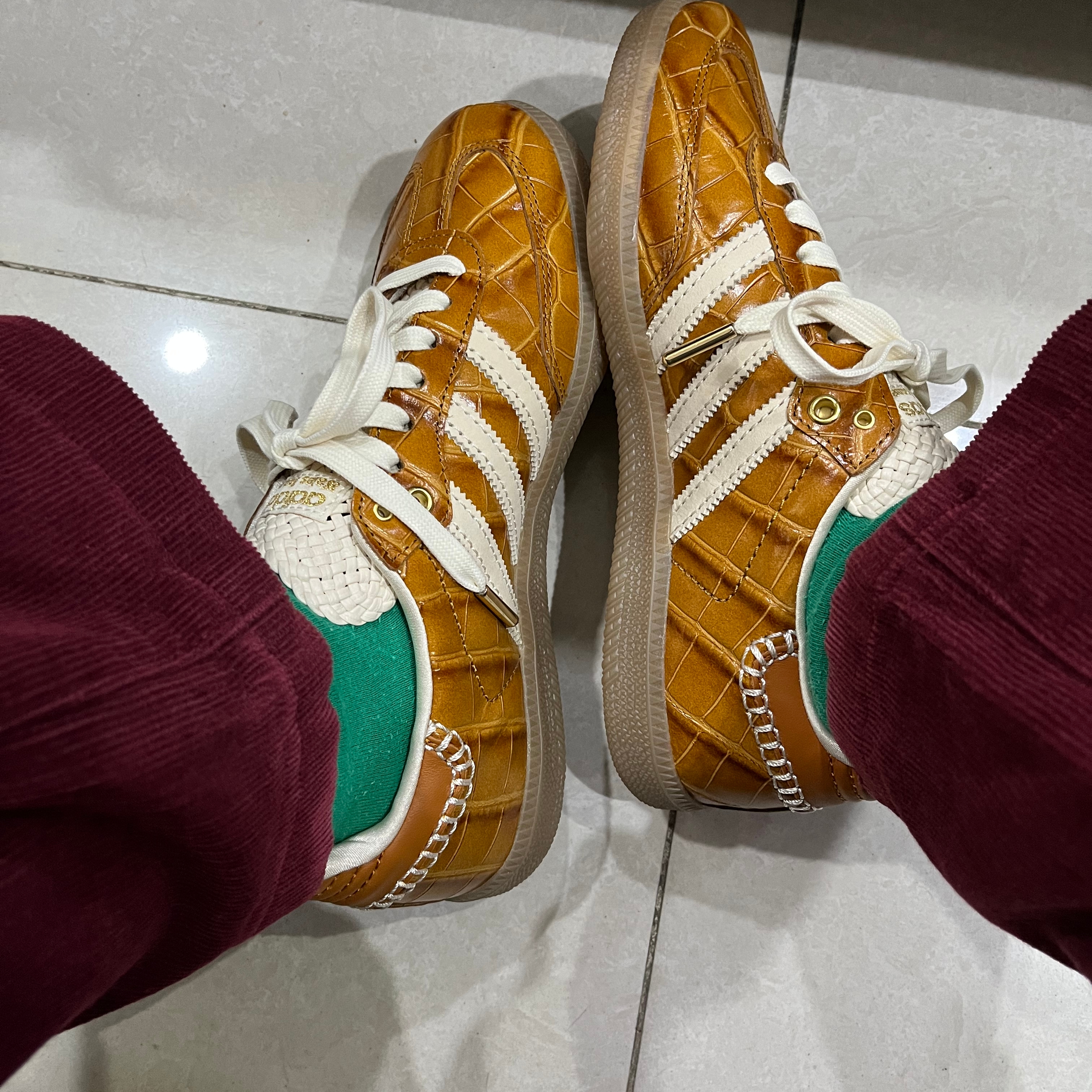 Adidas x Wales Bonner Samba Brown White 착용 스타일