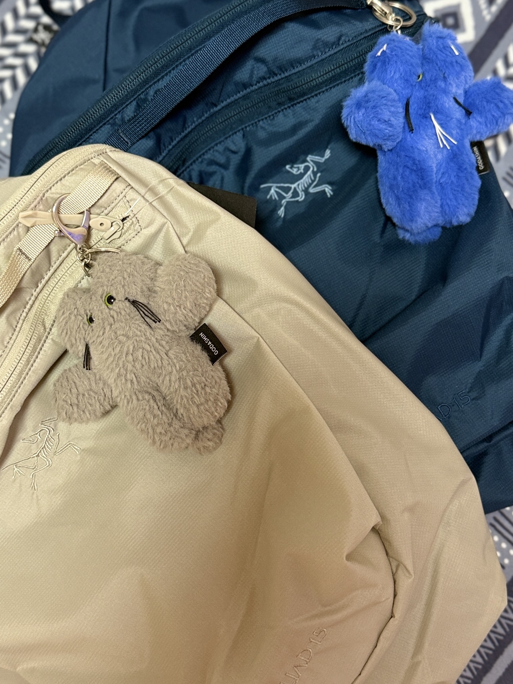Arc'teryx Heliad 15 Backpack Rune, Arc'teryx Heliad 15 Backpack Nightscape 착용 스타일 - 3