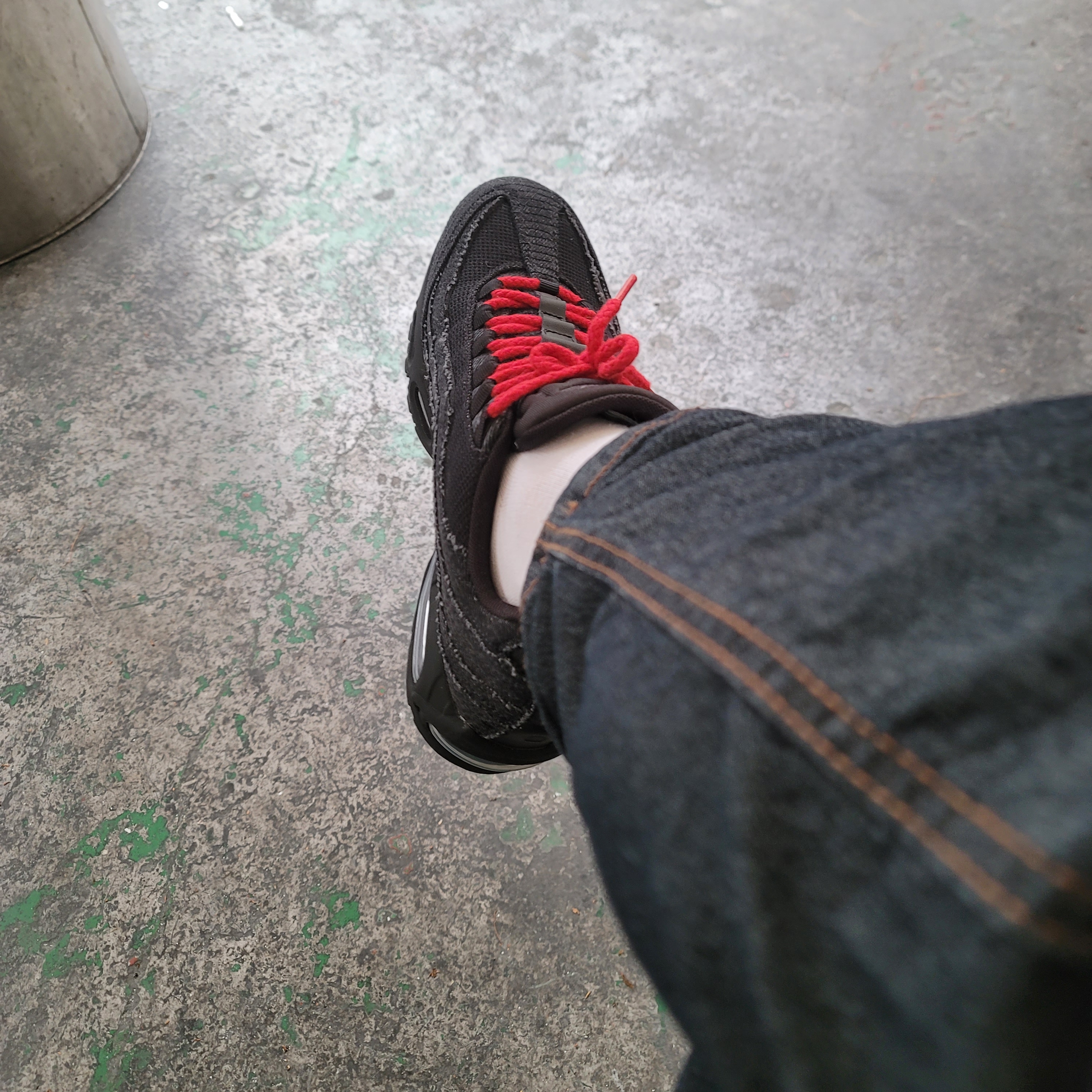 Nike x Levi's Air Max 95 Black 착용 스타일
