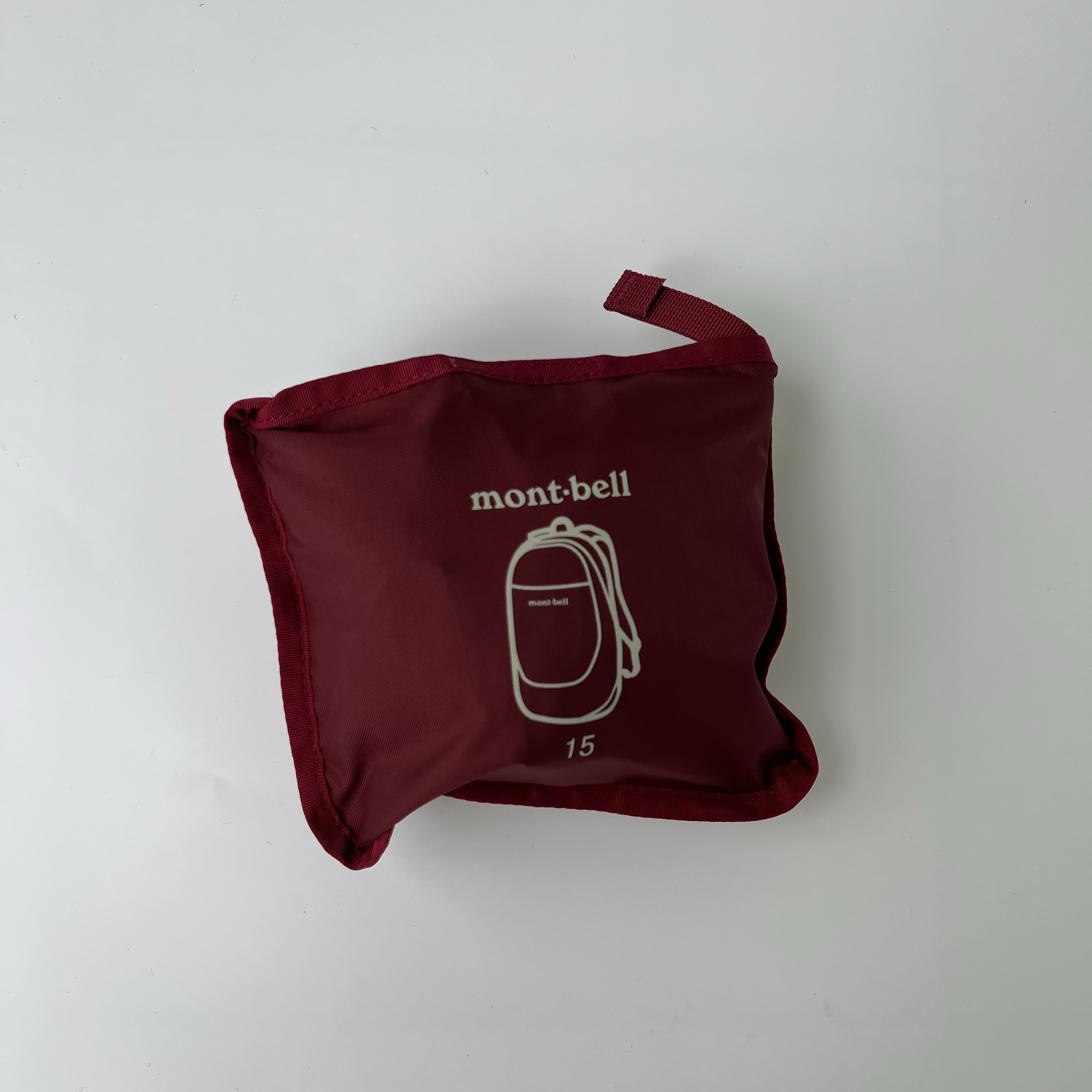 Montbell Pocketable Daypack 15 Wine Red, Montbell Pocketable Light Pack 10 Black 착용 스타일 - 8