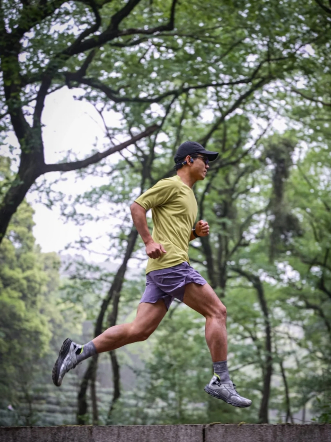 Mizuno Racer Trail SE Silver Grey 착용 스타일