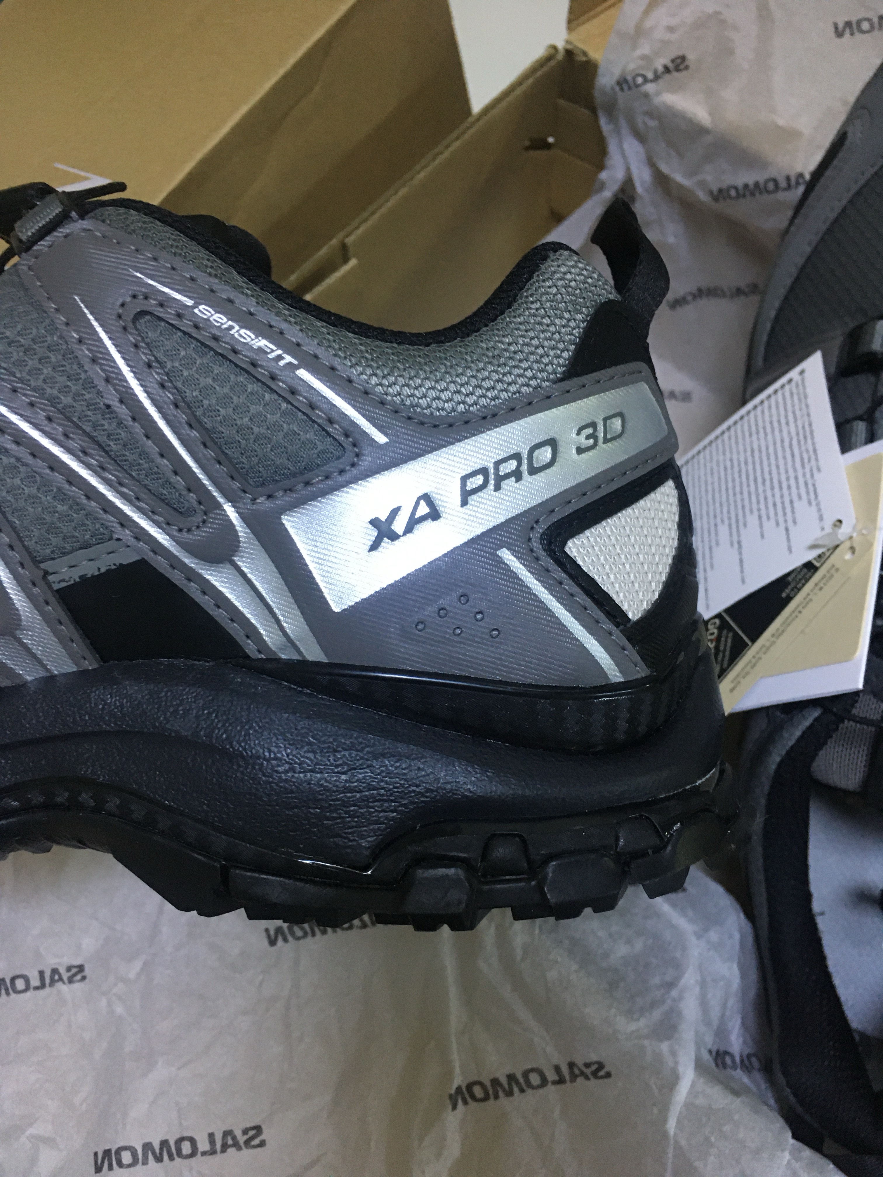 Salomon XA Pro 3D GTX Pewter Black Silver Cloud 착용 스타일 - 4