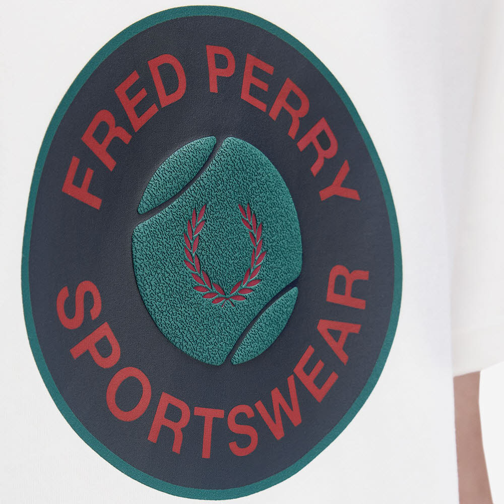 프레드 페리 클럽하우스 테니스 뱃지 그래픽 티셔츠 스노우화이트(Fred Perry Clubhouse Tennis Badge Graphic T-Shirt Snow White) - 5