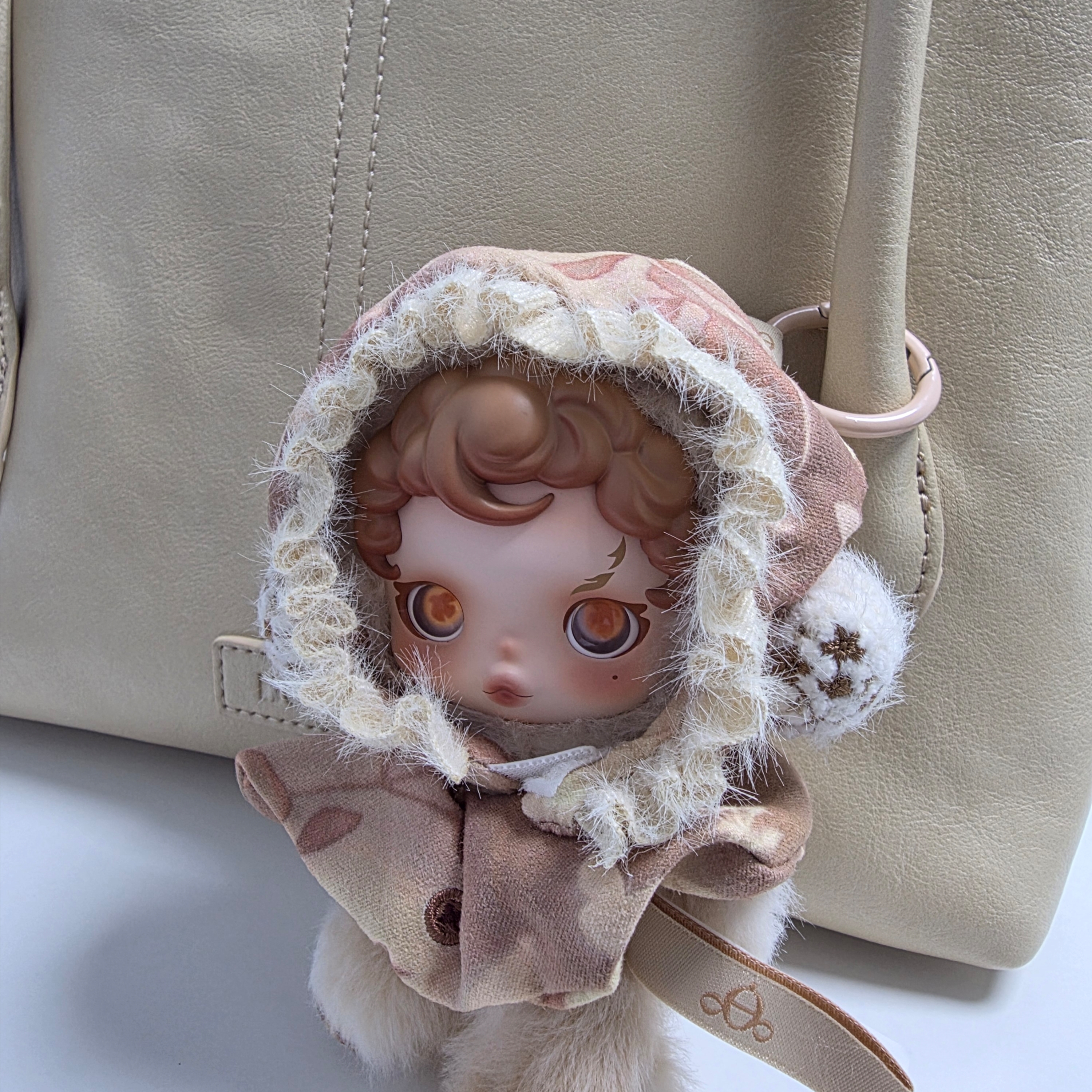 Pop Mart Skullpanda L’Impressionnisme Series Plush Doll Amber (Opened Case) 착용 스타일 - 1