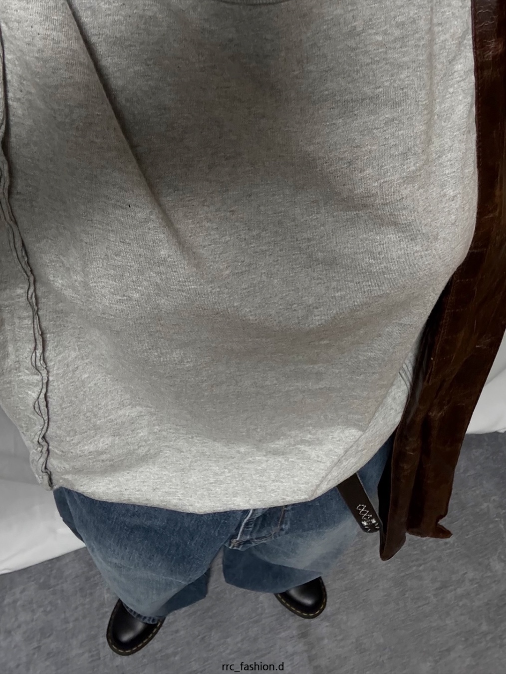 Hatchingroom Wide Curve Jeans Washed Blue, Dr. Martens 1461 Smooth Black 착용 스타일 - 3